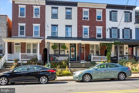 Photo of 540 N Plum Street, LANCASTER, PA 17602 (MLS # PALA2077208)