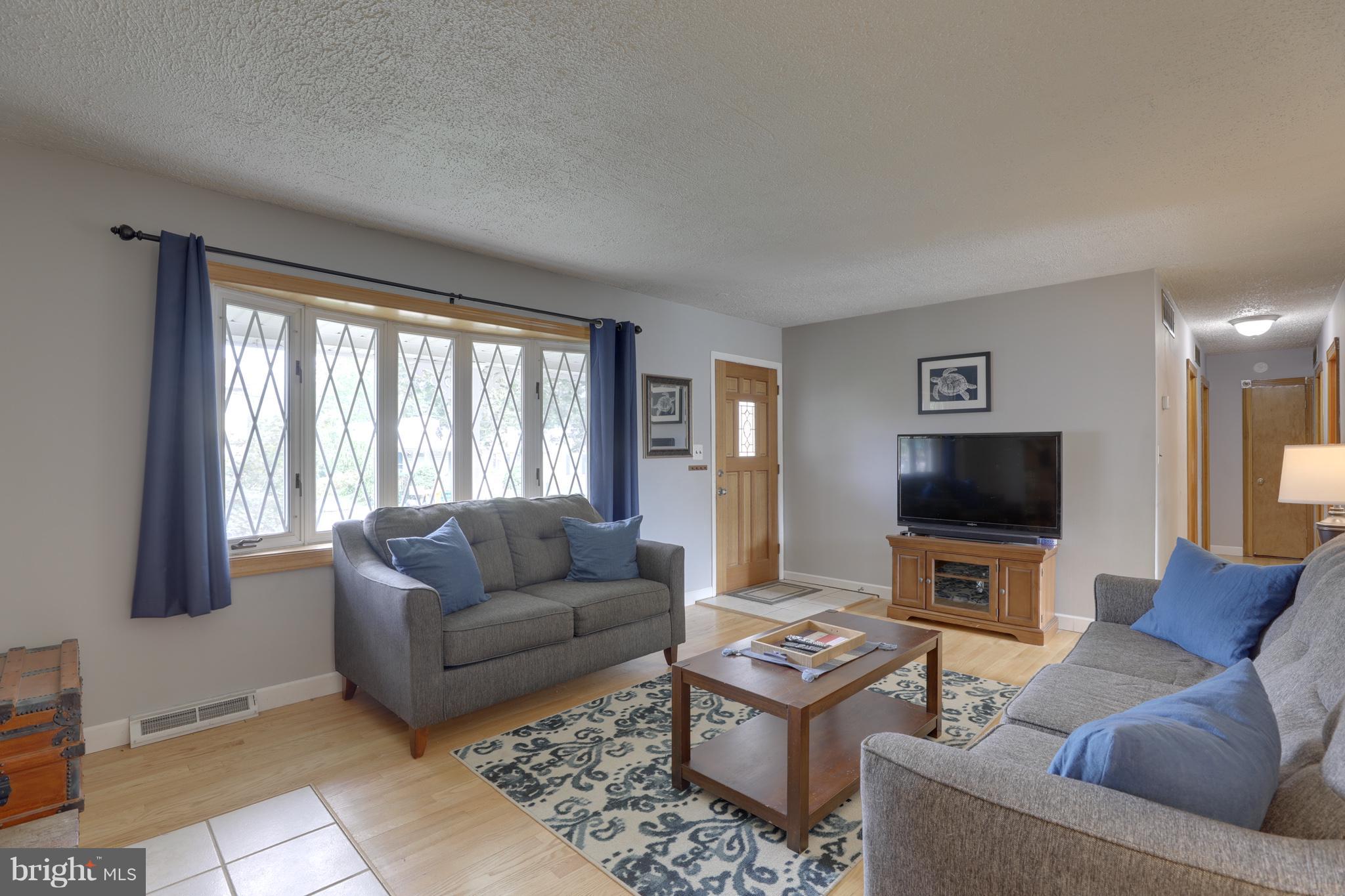 GLEN BURNIE HEIGHTS - Residential