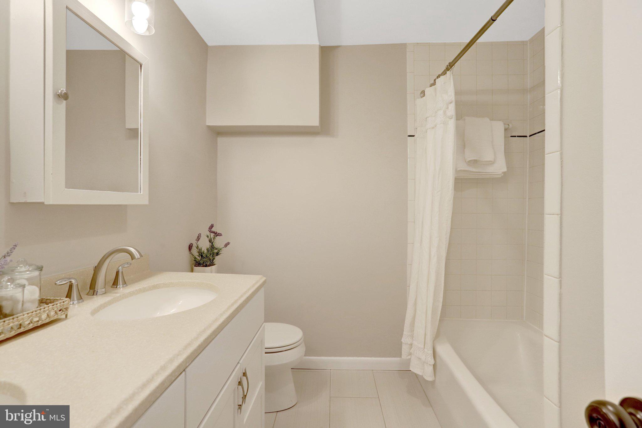 OLD TOWN/PARKER GRAY - Residential