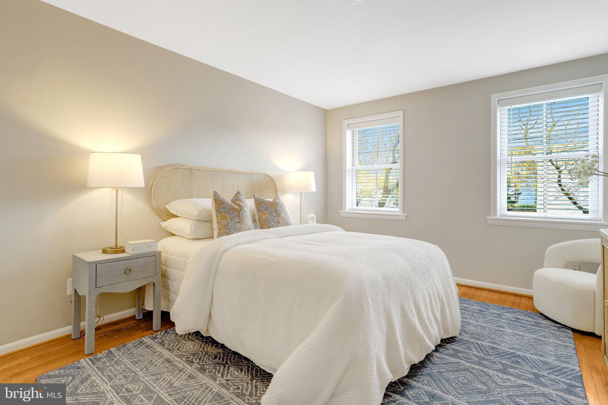 OLD TOWN/PARKER GRAY - Residential