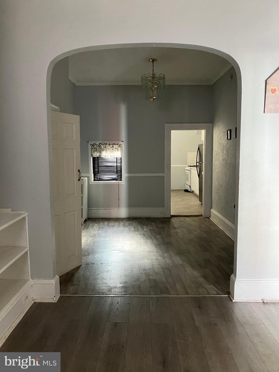 KENSINGTON - Residential