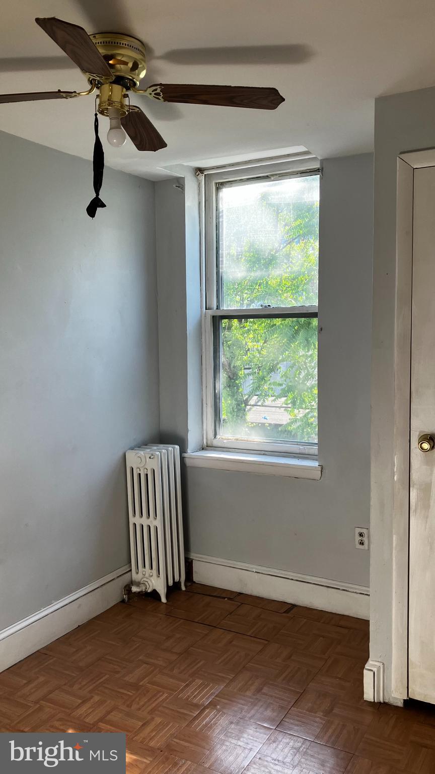 KENSINGTON - Residential