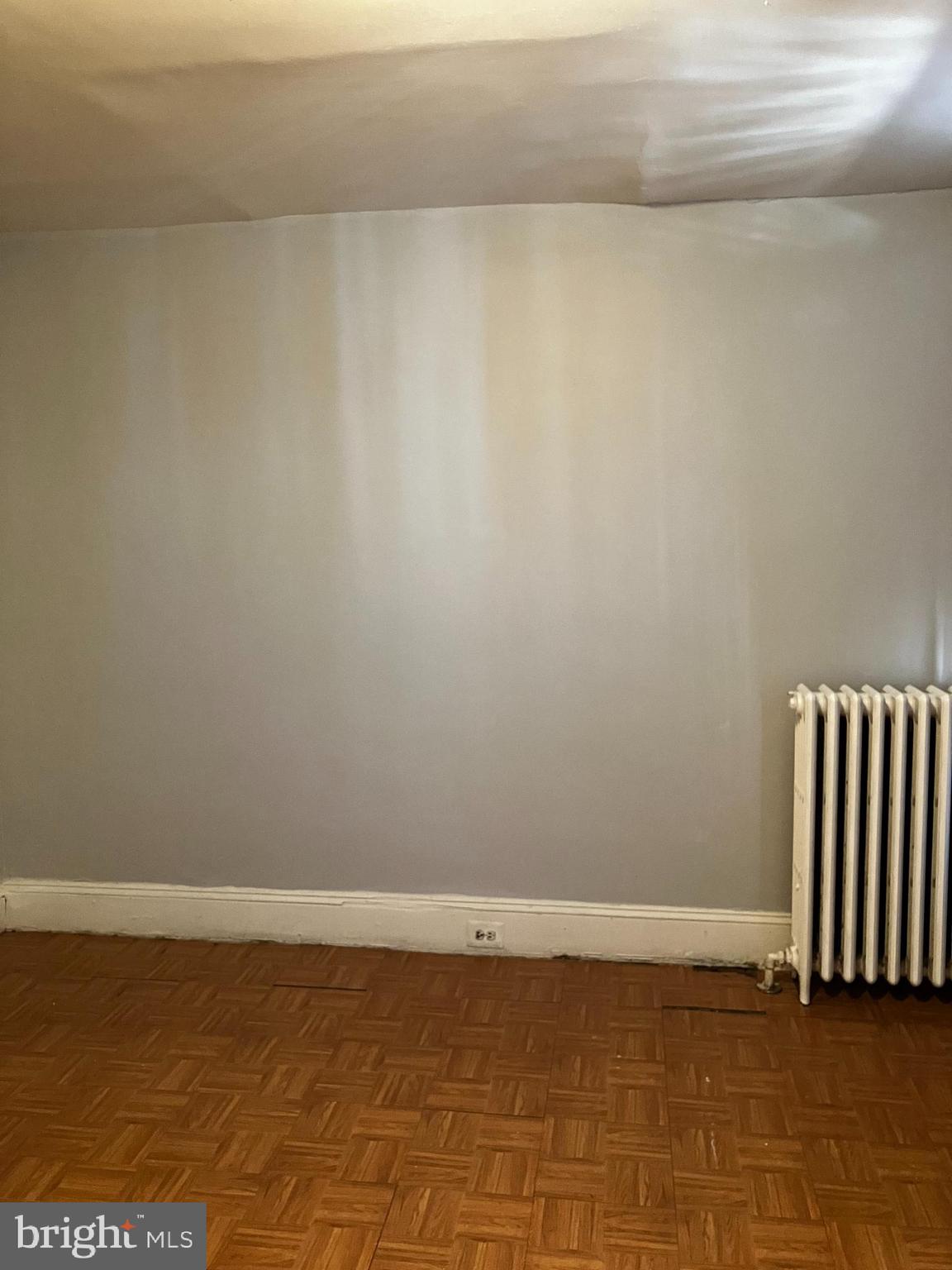 KENSINGTON - Residential