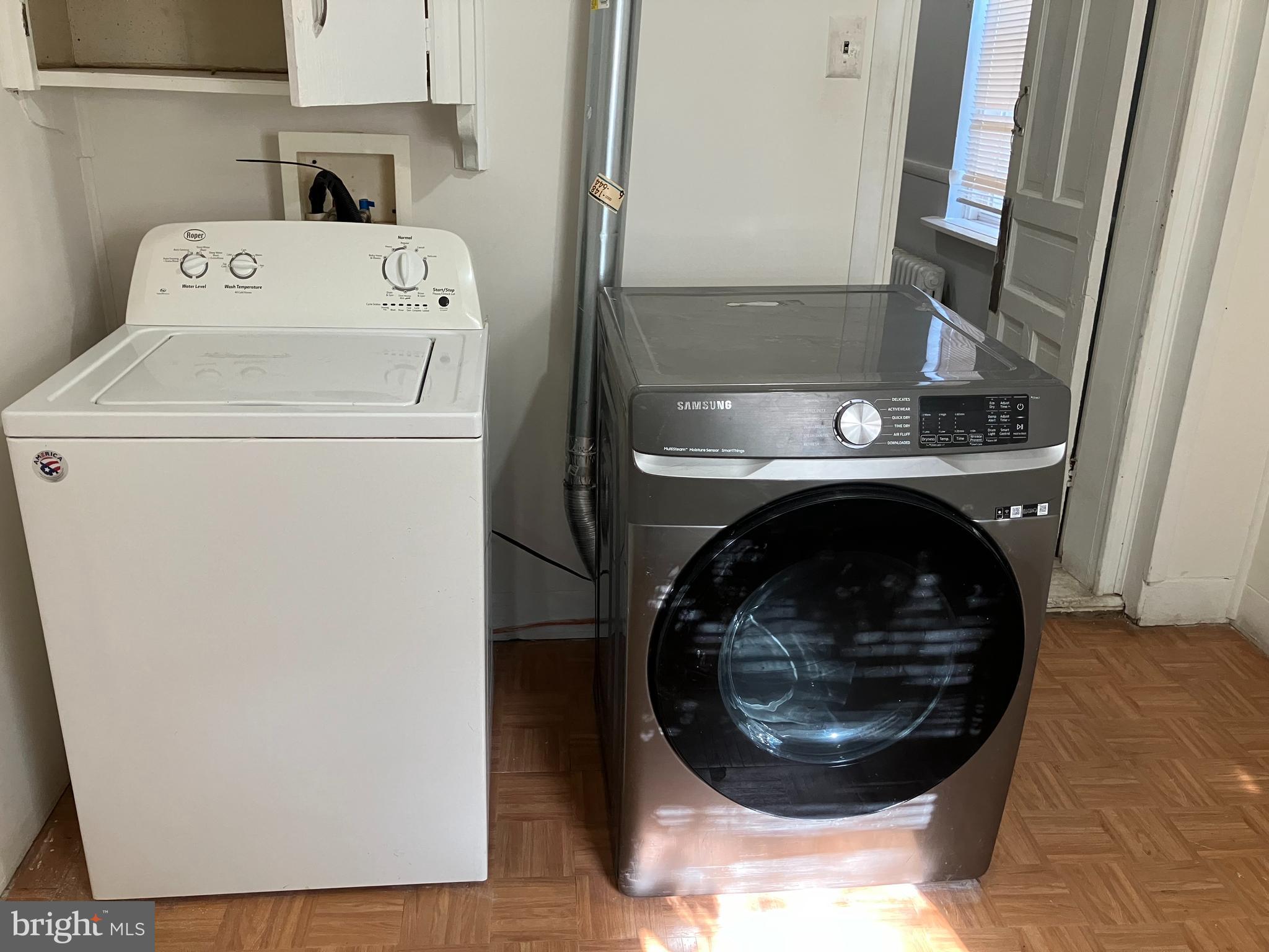 KENSINGTON - Residential