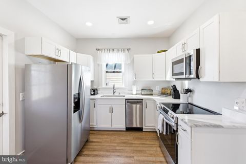 Tiny photo for 10 N Deford Avenue, LURAY, VA 22835 (MLS # VAPA2006166)
