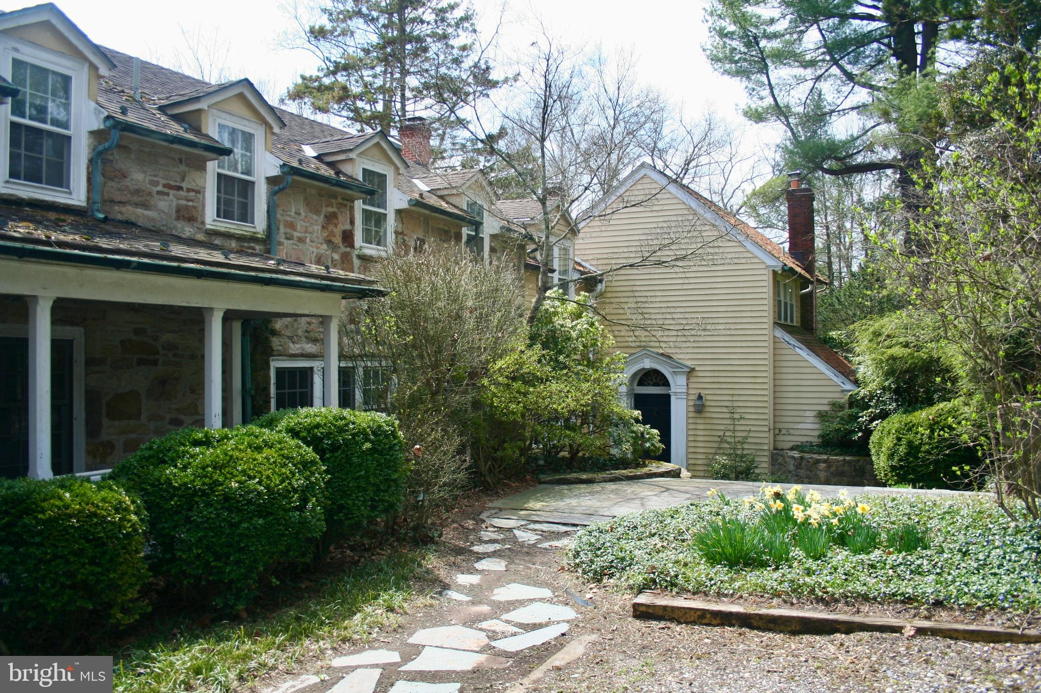 1231 CLARKS VALLEY ROAD