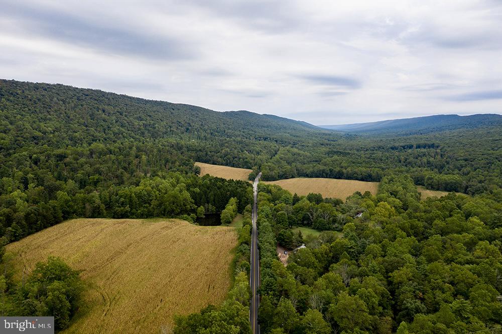 1231 CLARKS VALLEY ROAD