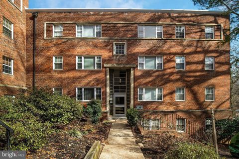 1322 FORT MYER DRIVE 935 ARLINGTON VA 22209