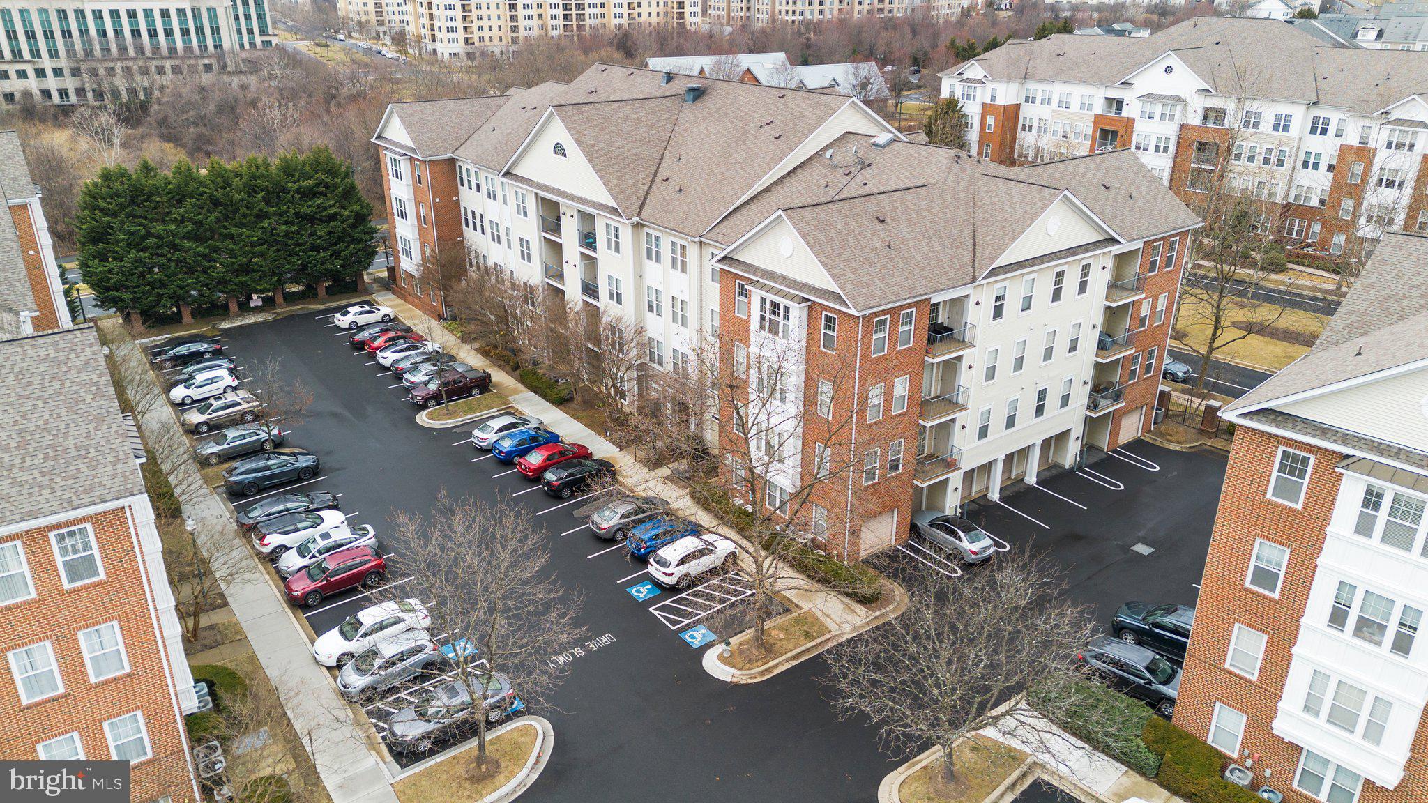 KING FARM BAILEYS COMMON - Residential