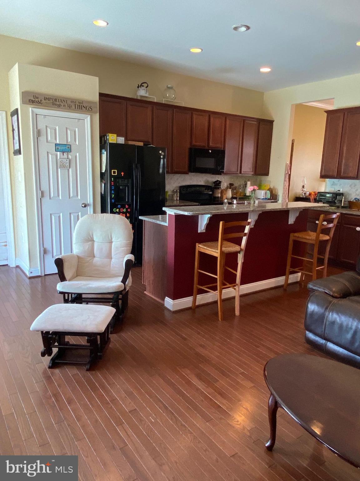 ARCADIA SPRINGS - Residential