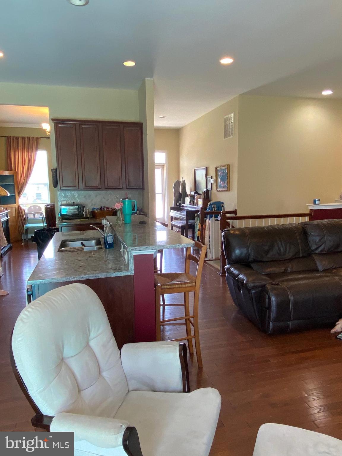 ARCADIA SPRINGS - Residential