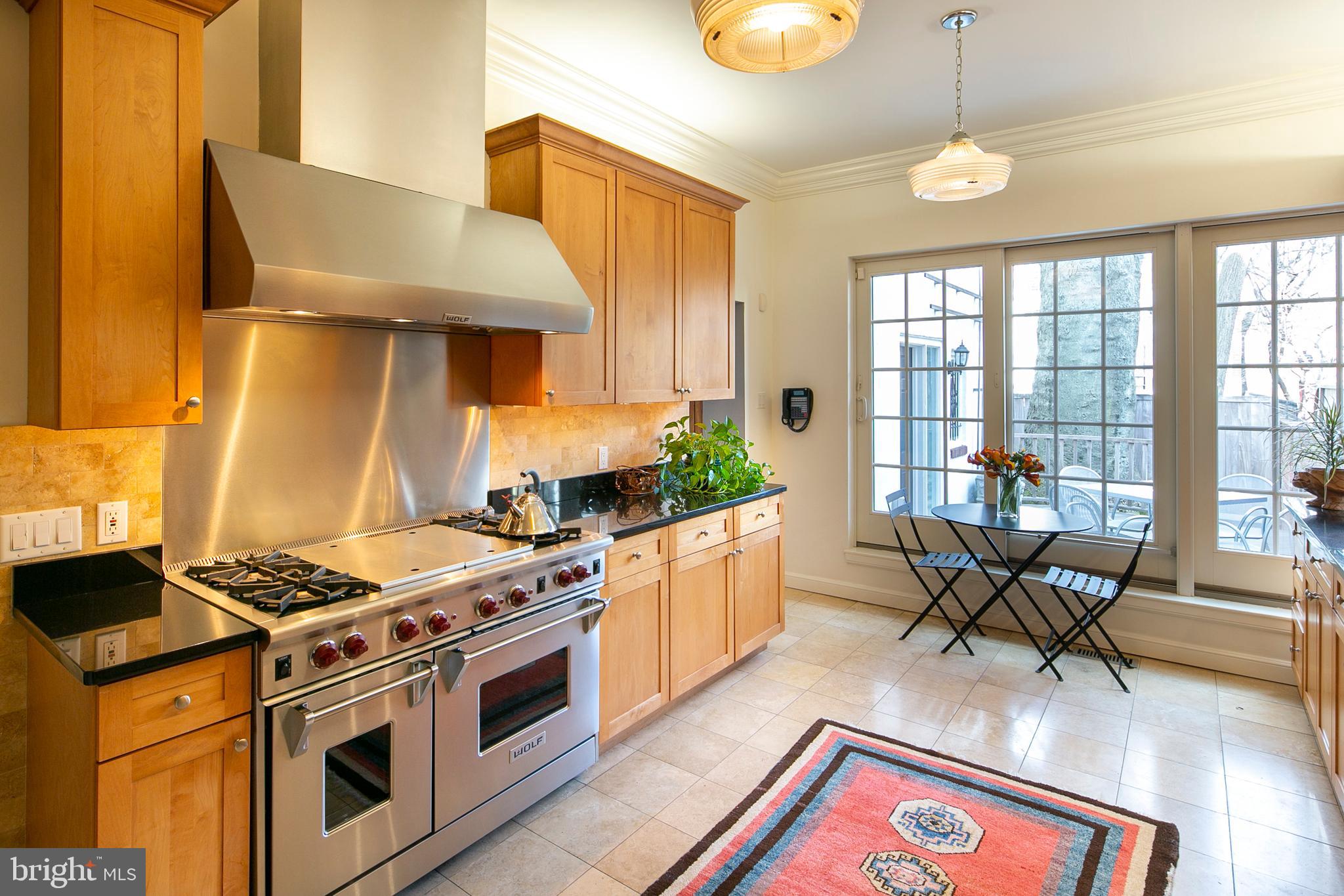 SOCIETY HILL - Residential