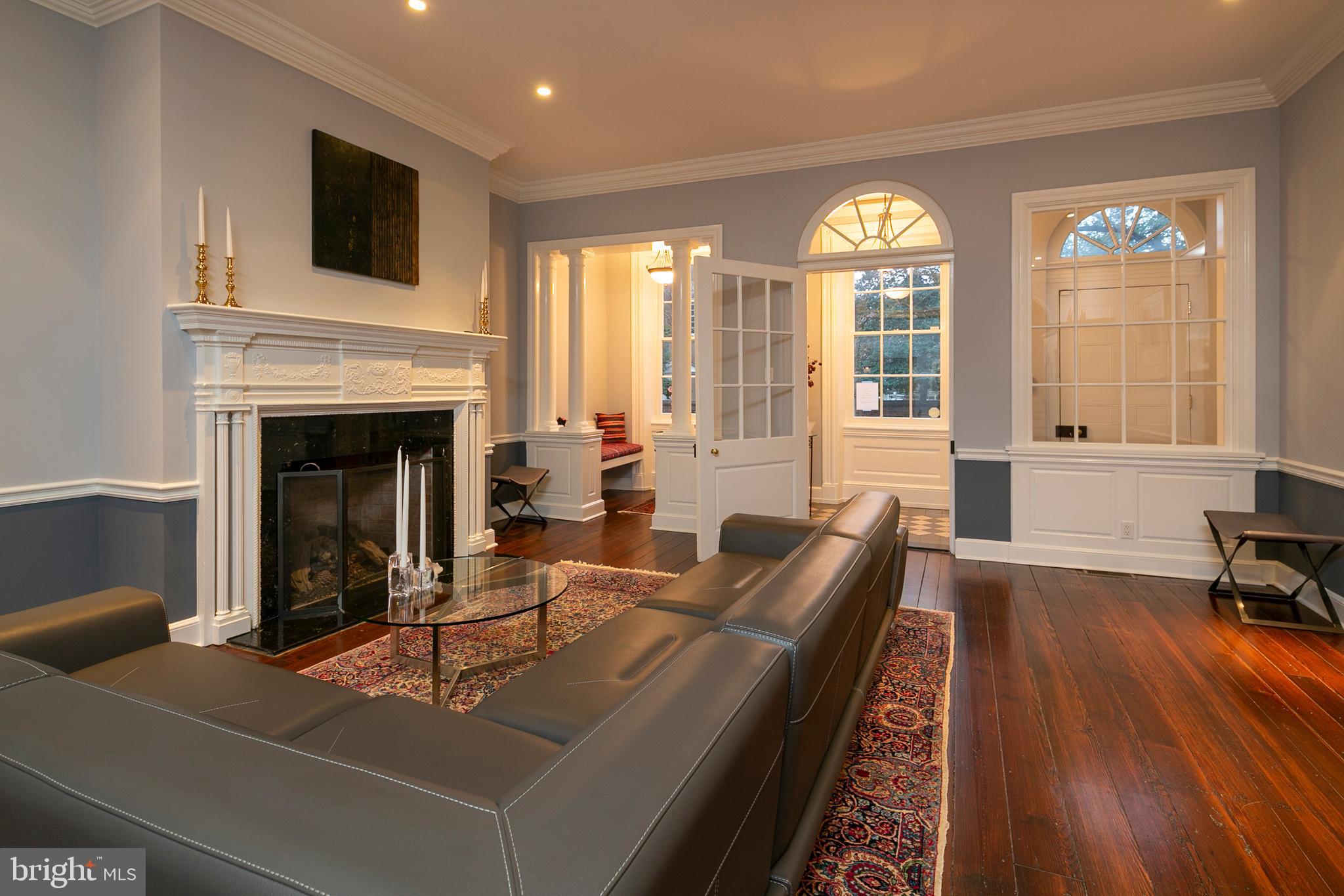 SOCIETY HILL - Residential