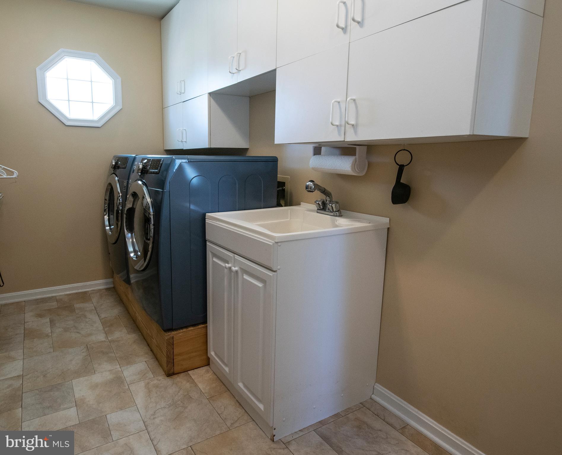 LEAVELLS CROSSING - Residential