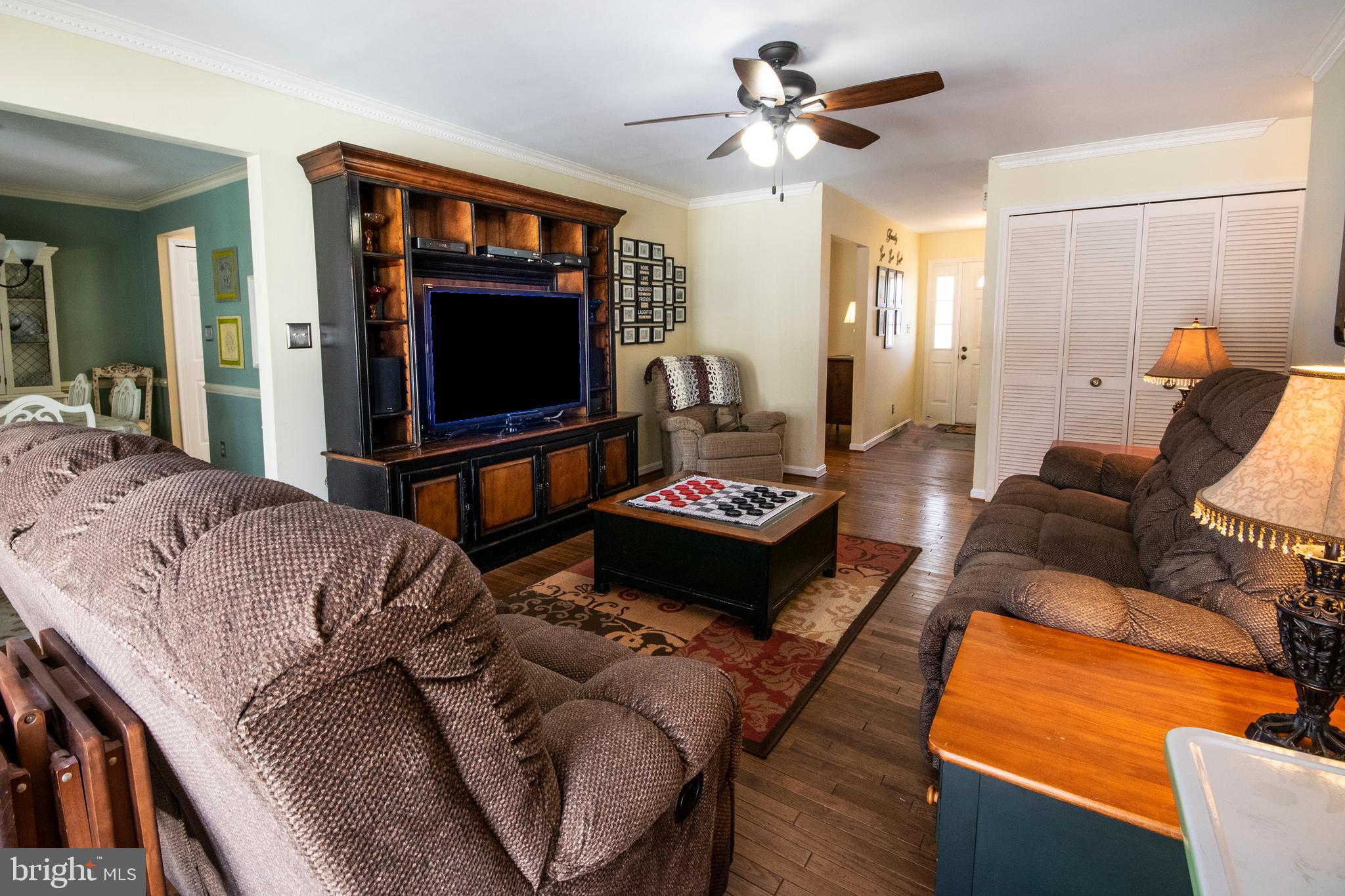 LEAVELLS CROSSING - Residential