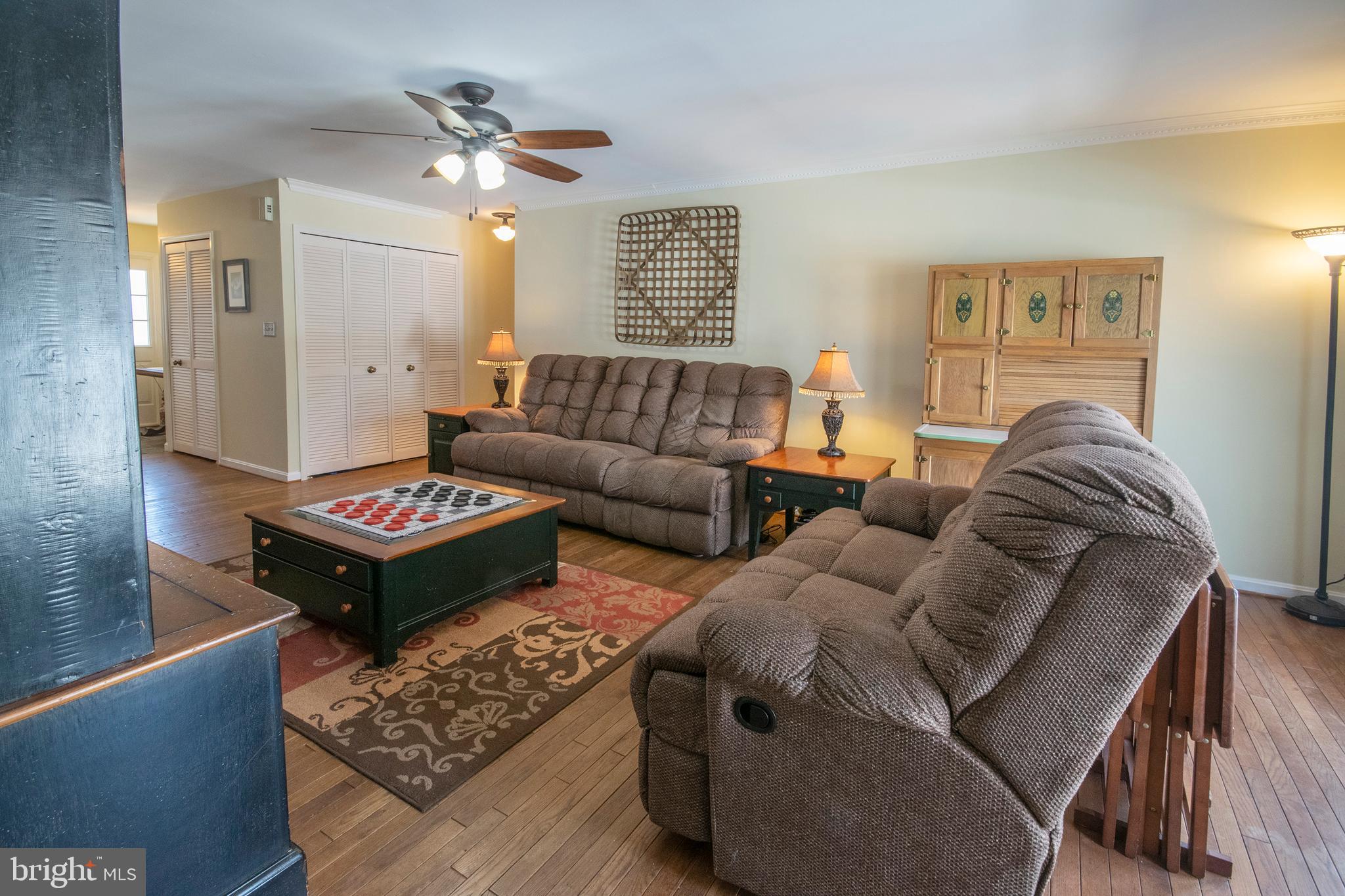 LEAVELLS CROSSING - Residential