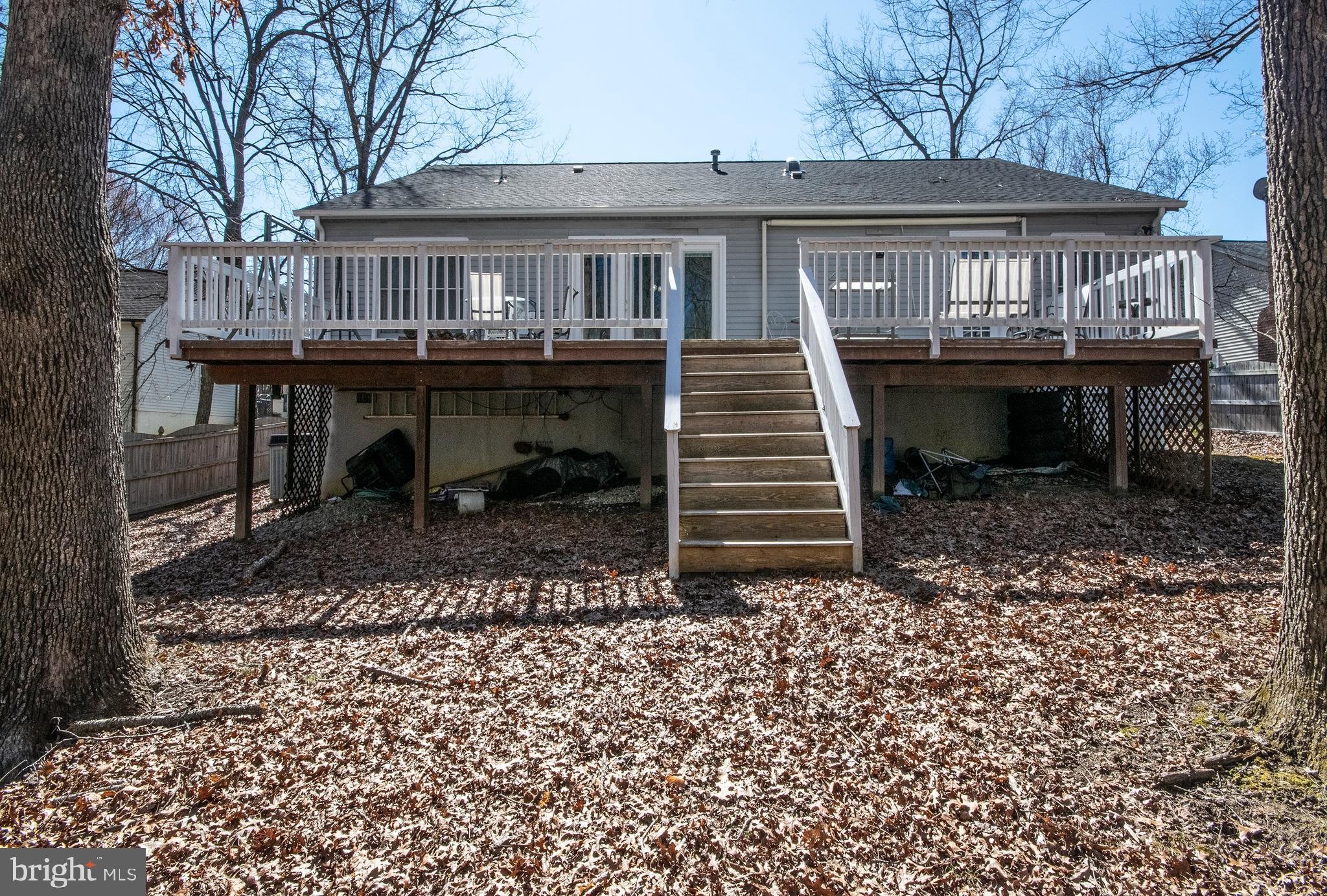 LEAVELLS CROSSING - Residential