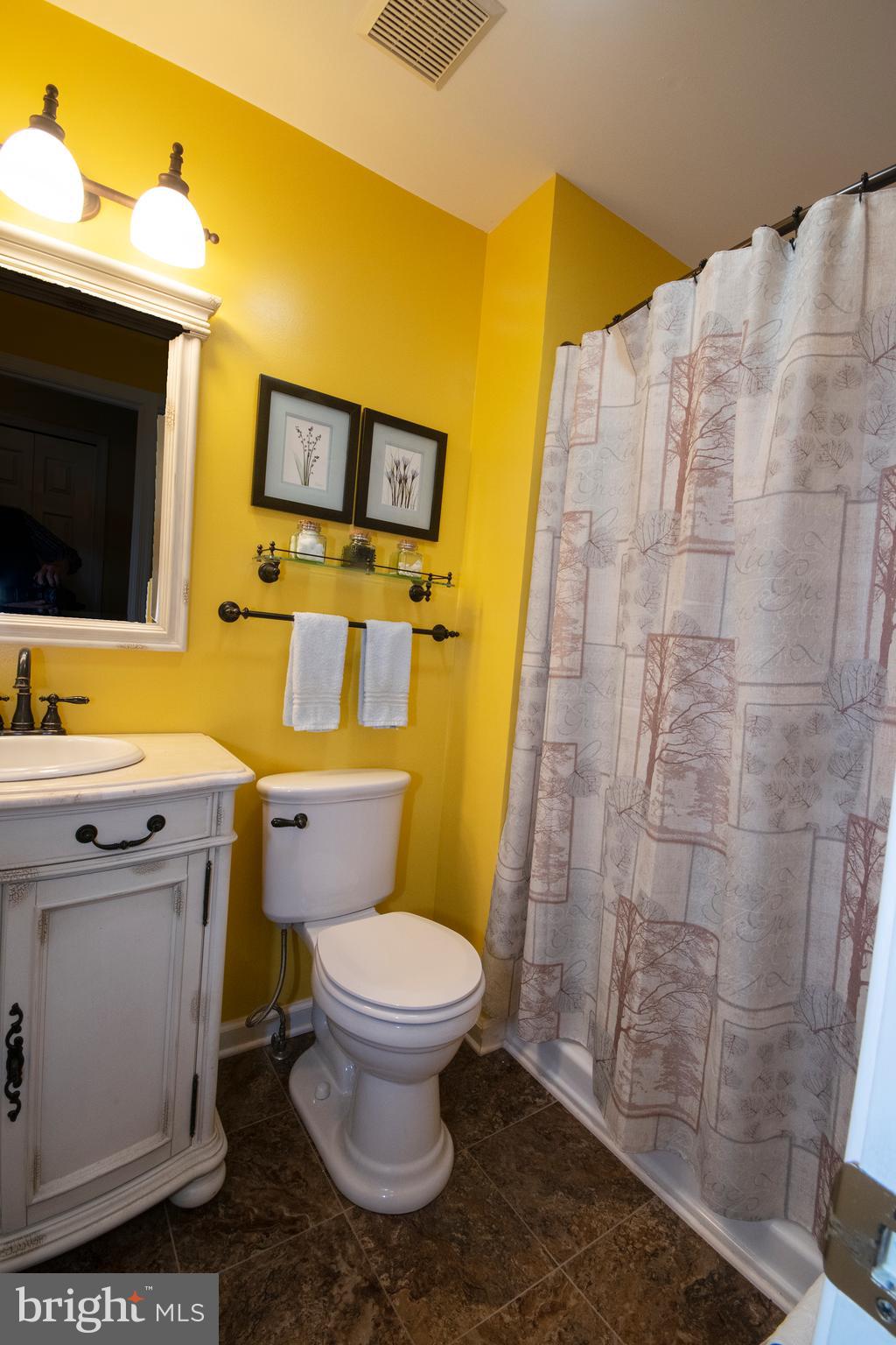 LEAVELLS CROSSING - Residential