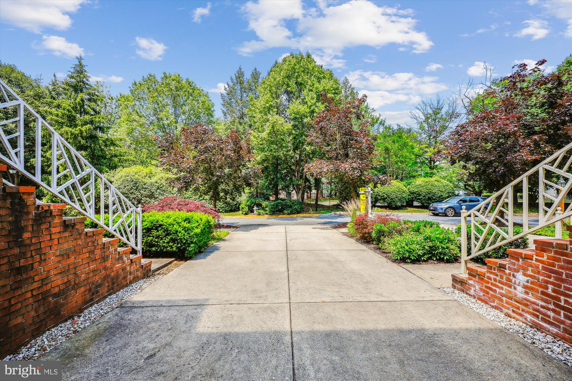 9938 FOXBOROUGH CIRCLE