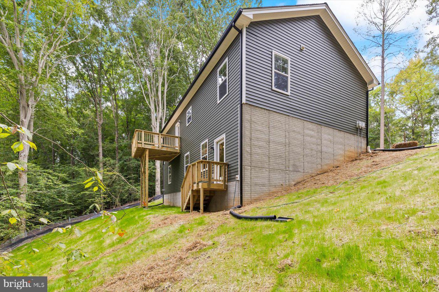 PRESIDENTIAL LAKES - Residential