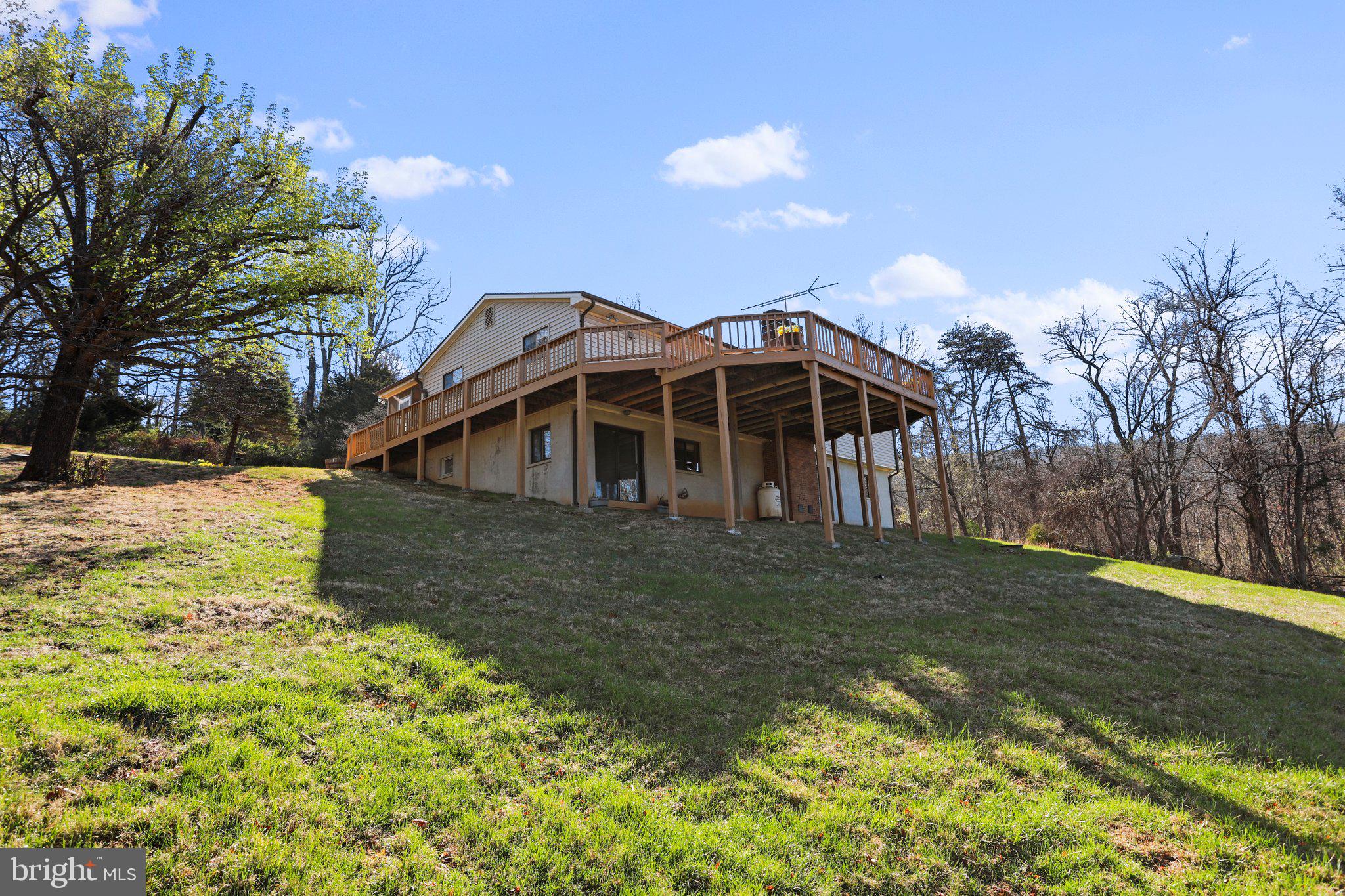 SKYLAND ESTATES - Residential