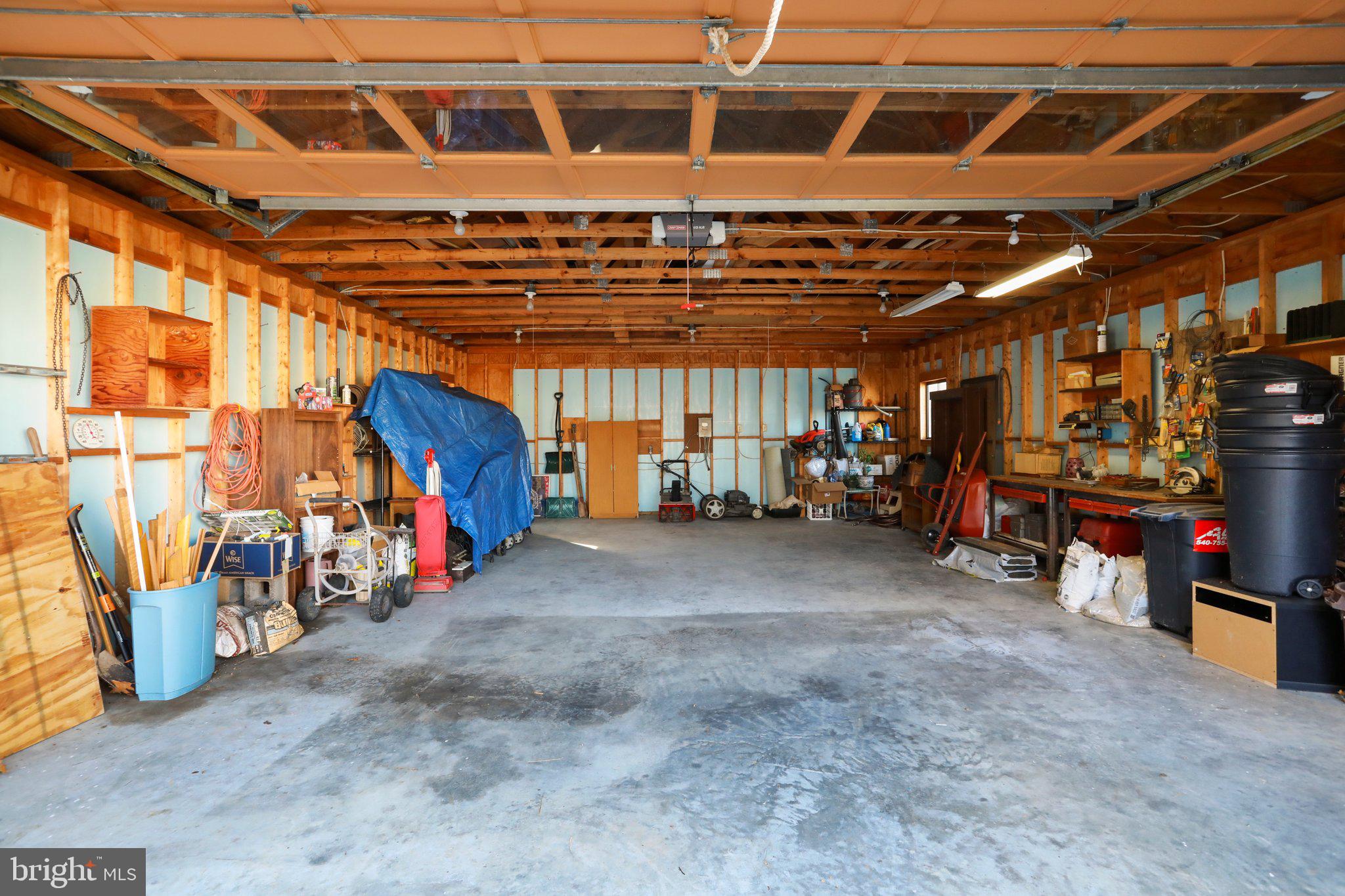 SKYLAND ESTATES - Residential