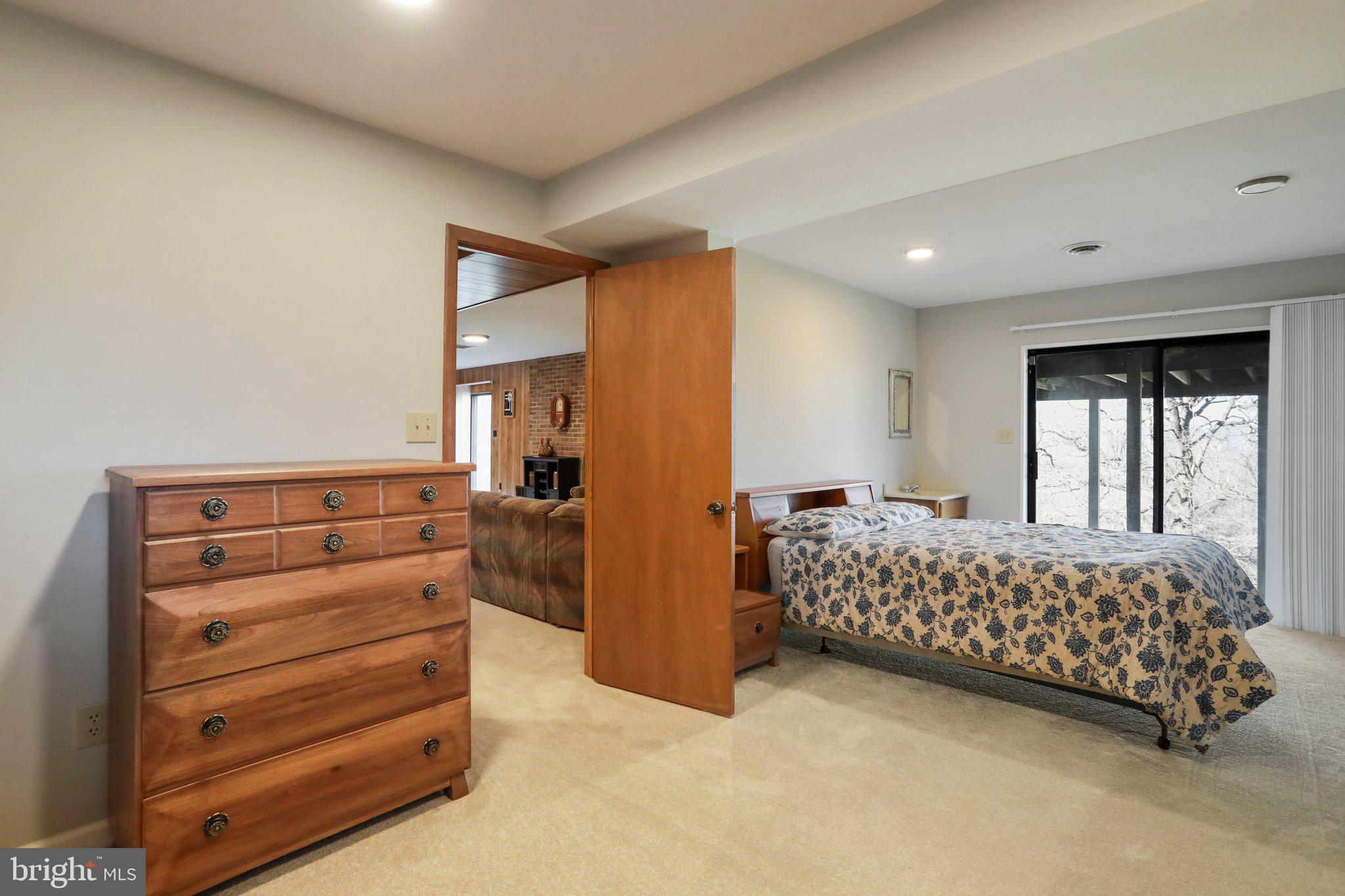 SKYLAND ESTATES - Residential