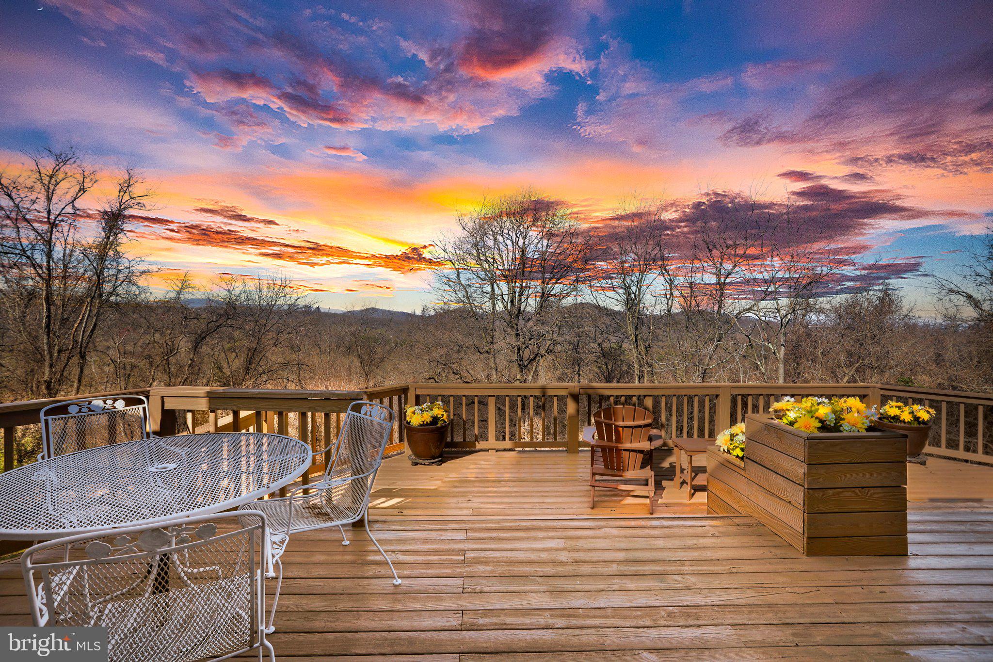 SKYLAND ESTATES - Residential