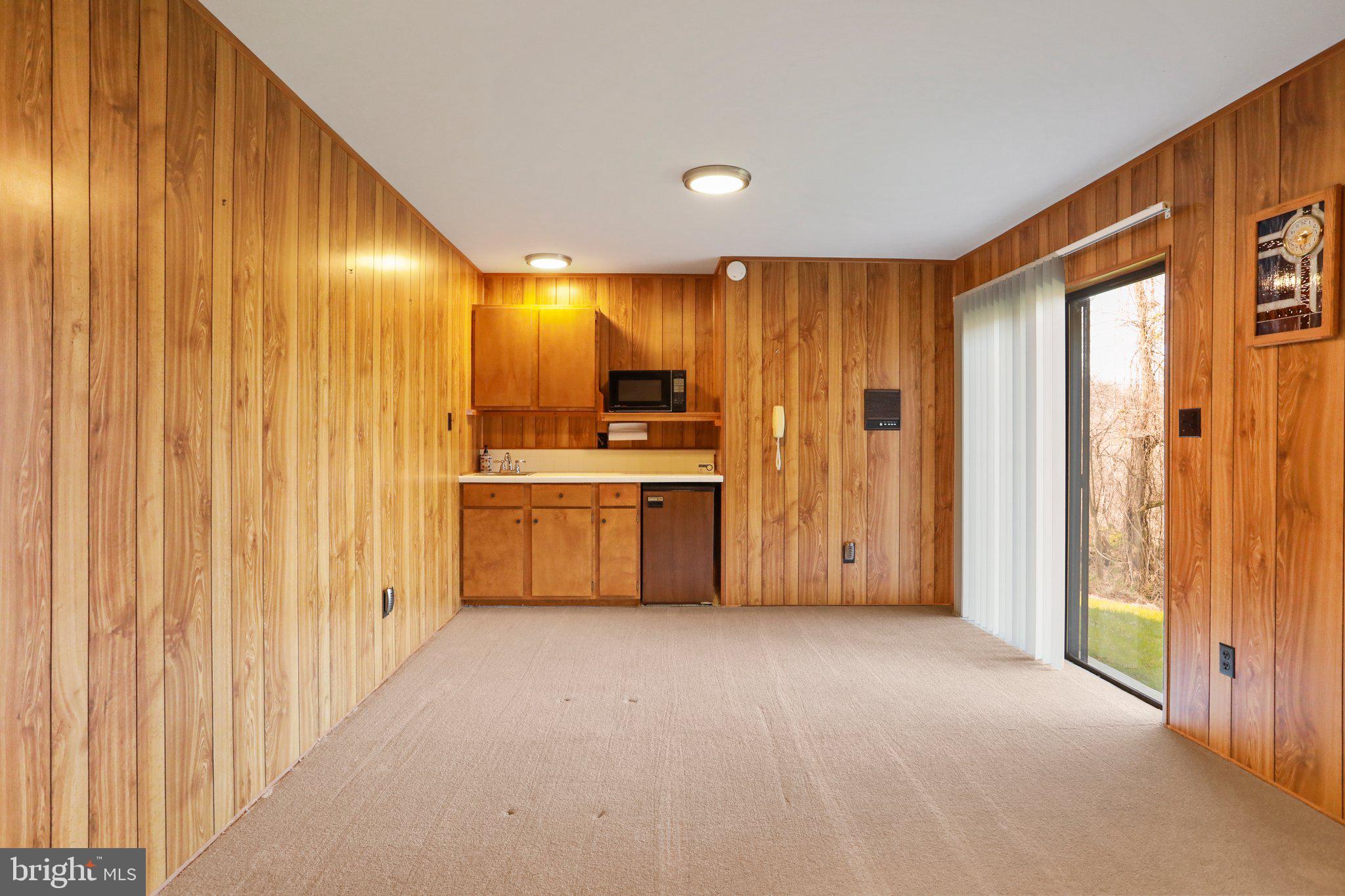 SKYLAND ESTATES - Residential