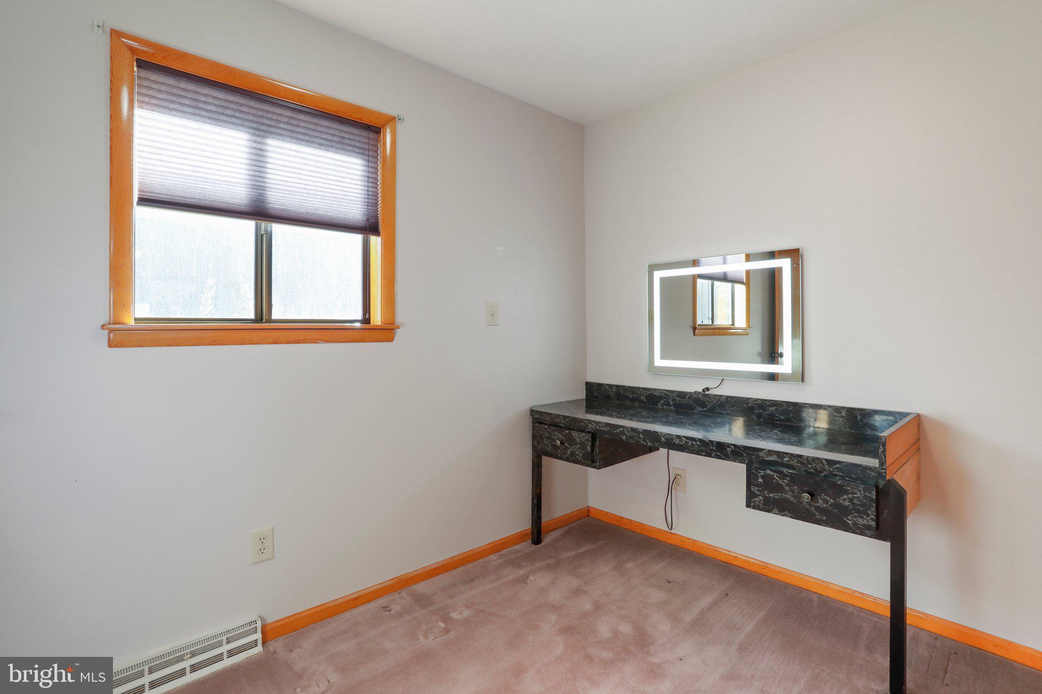 SKYLAND ESTATES - Residential