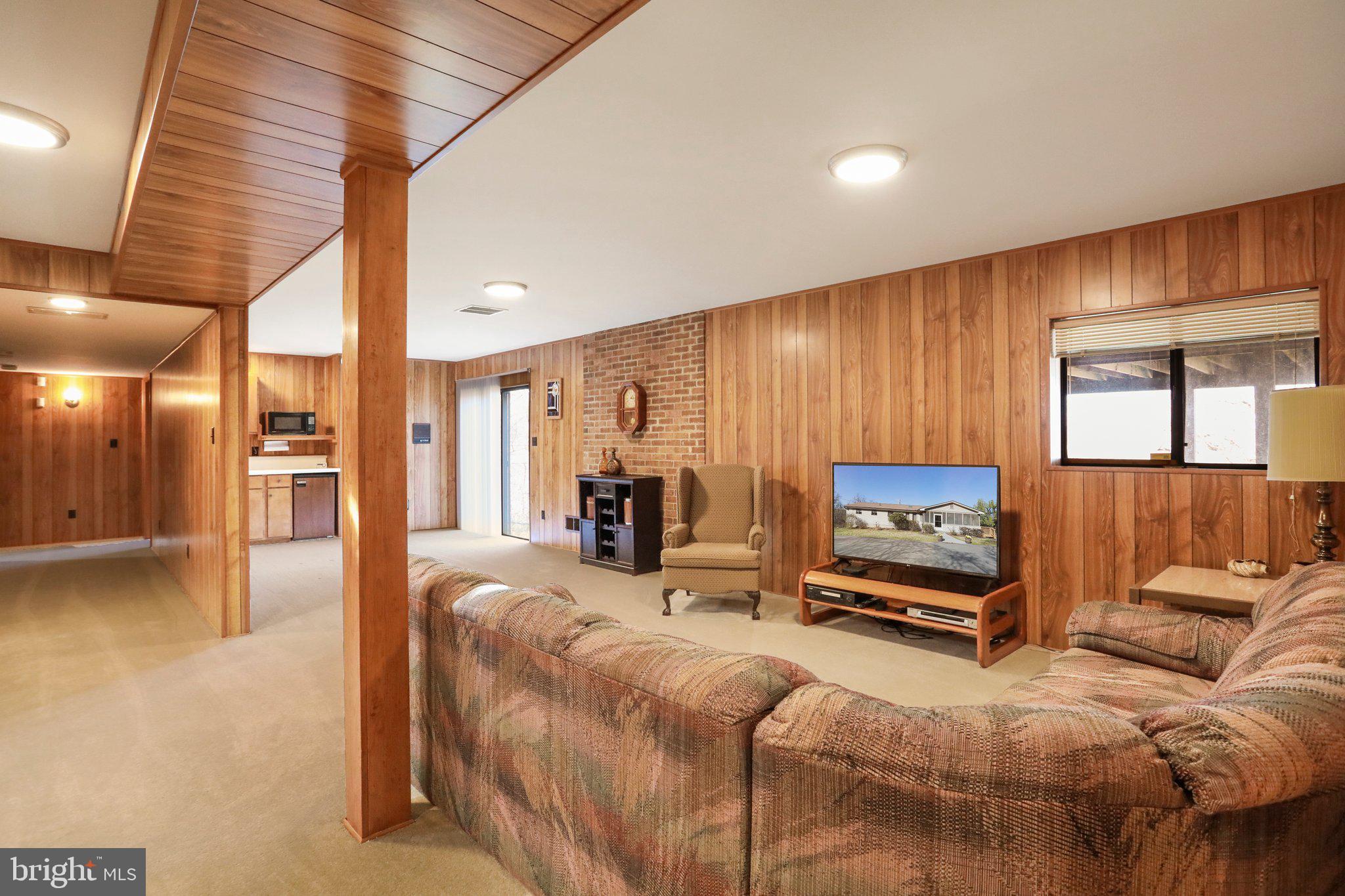 SKYLAND ESTATES - Residential