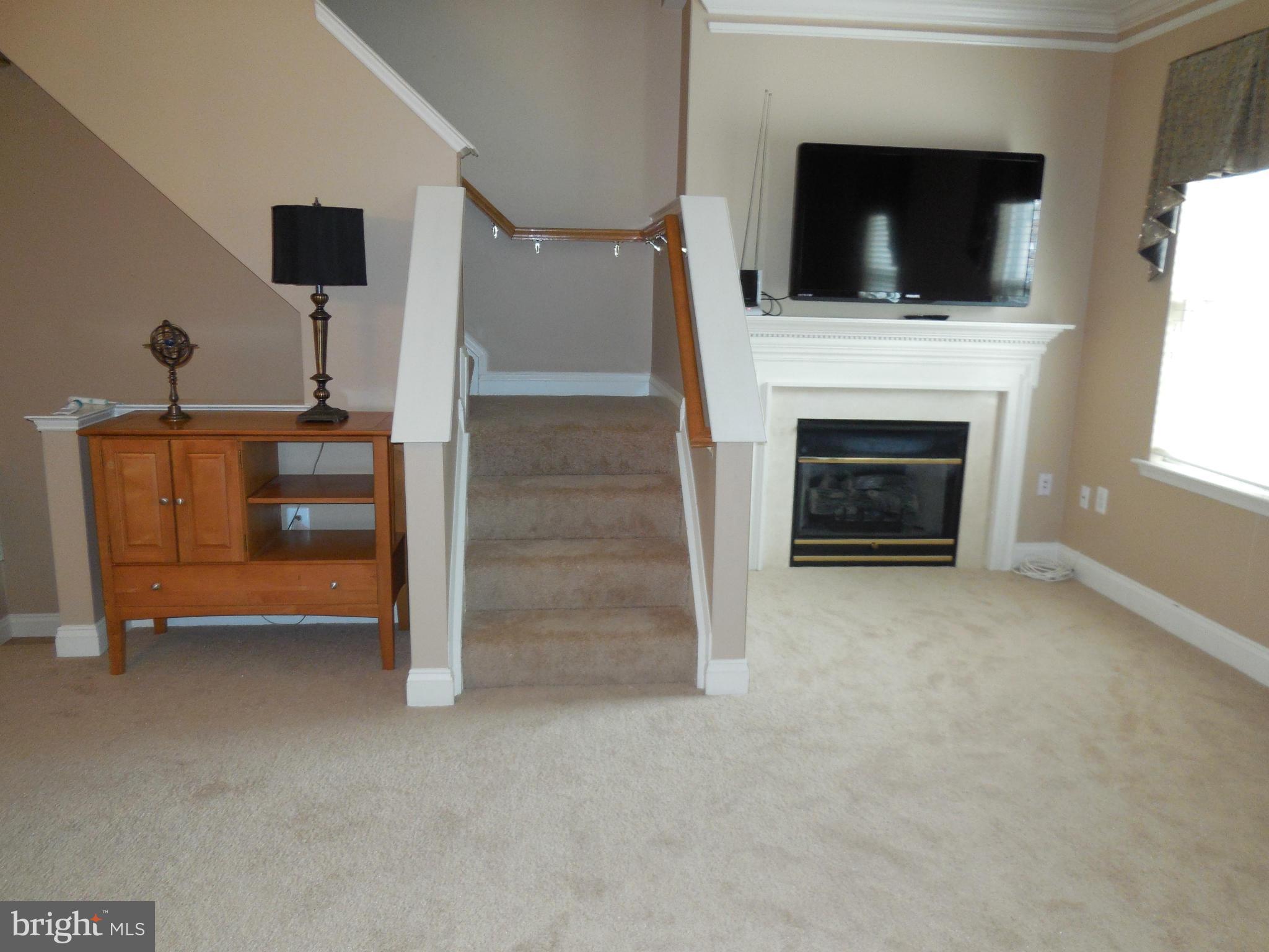 TOWNES AT CAMERON PARKE - Residential Lease