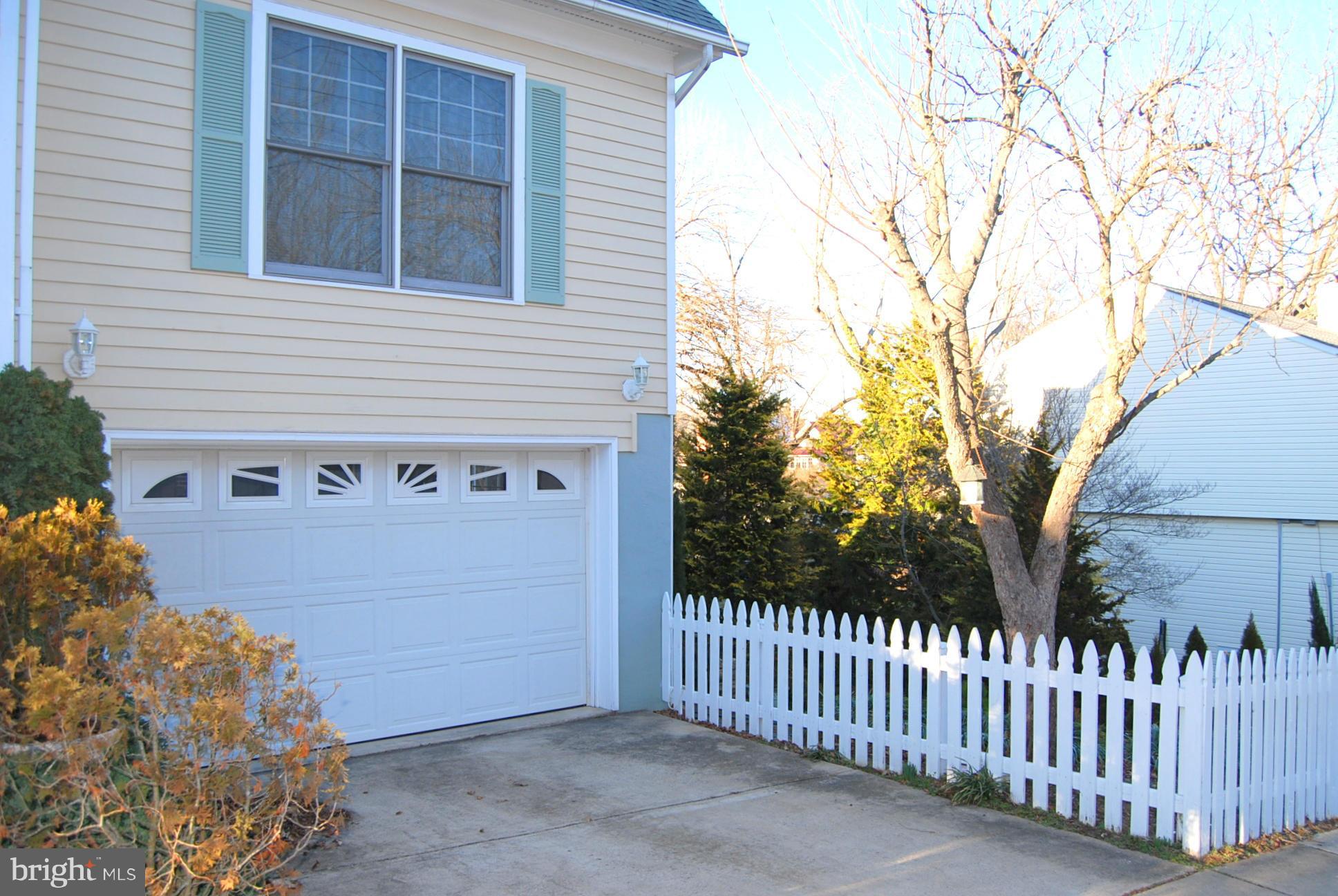 DOWNTOWN FREDERICKSBURG - Residential