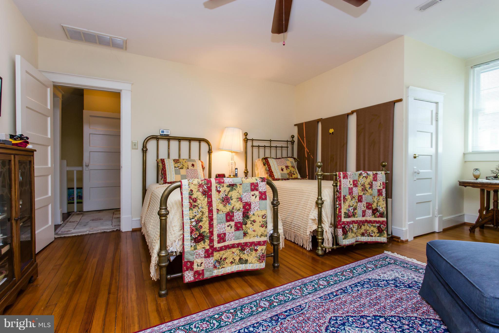 DOWNTOWN FREDERICKSBURG - Residential