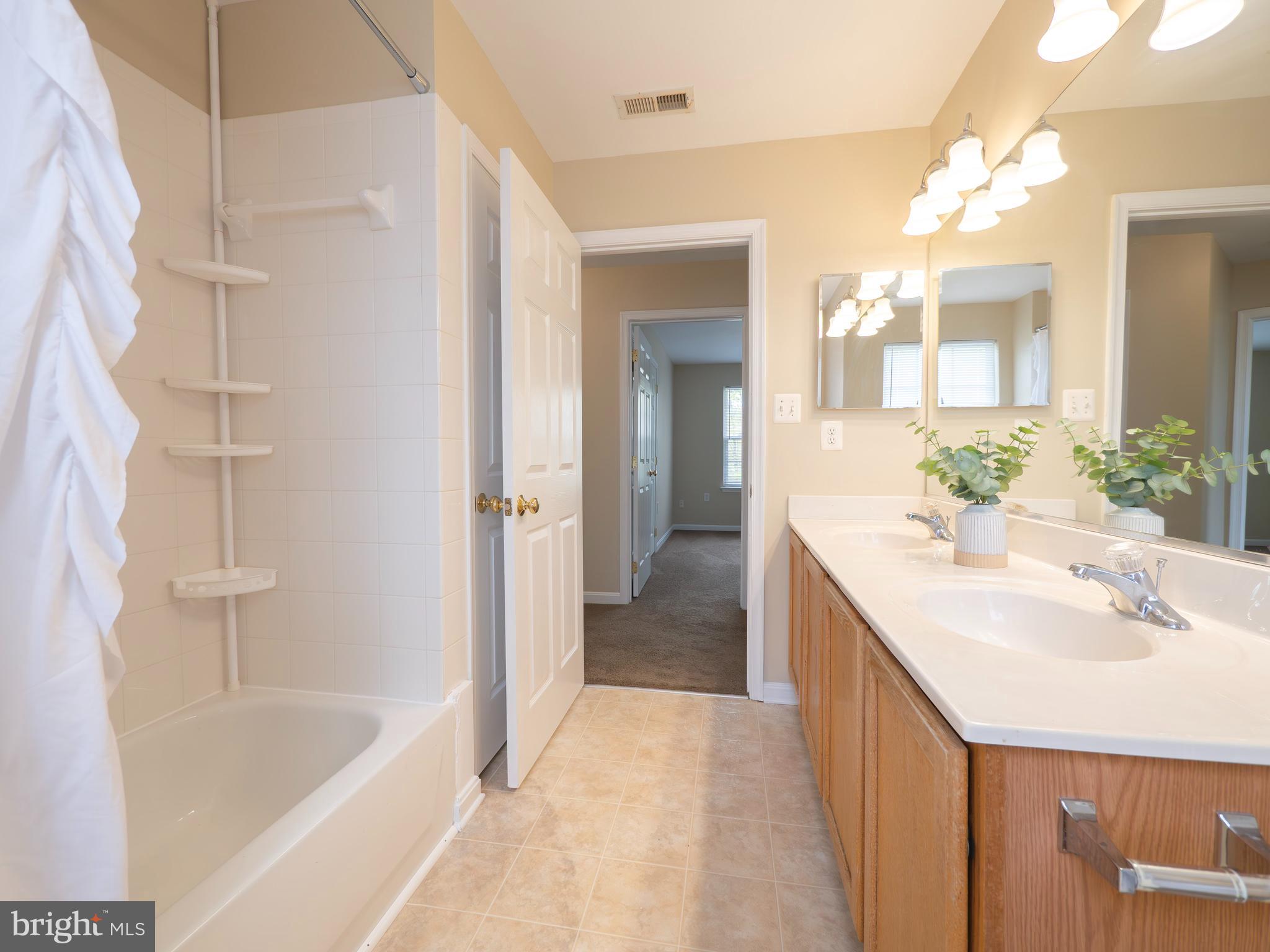 STONEY RIDGE - Residential