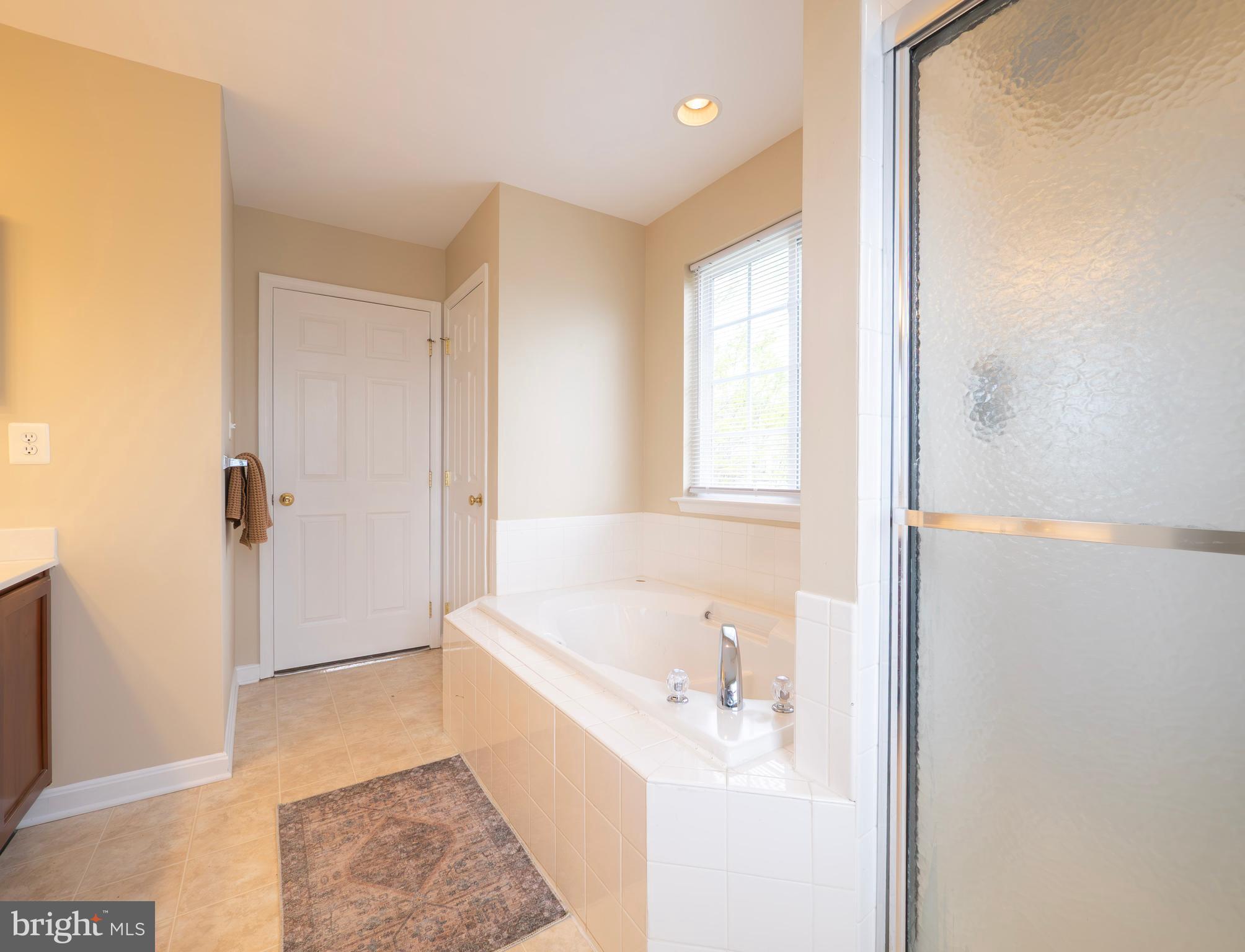 STONEY RIDGE - Residential