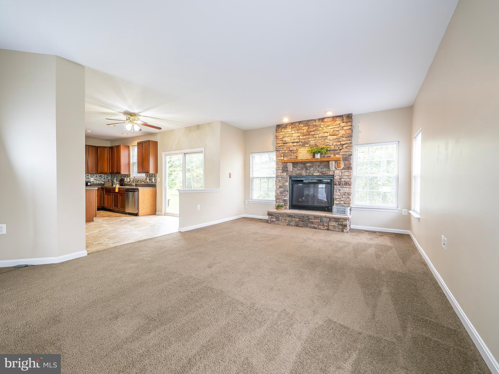 STONEY RIDGE - Residential