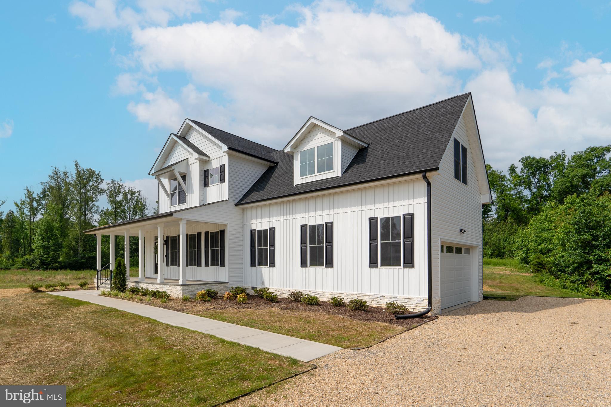 NOAHS LANDING - Residential