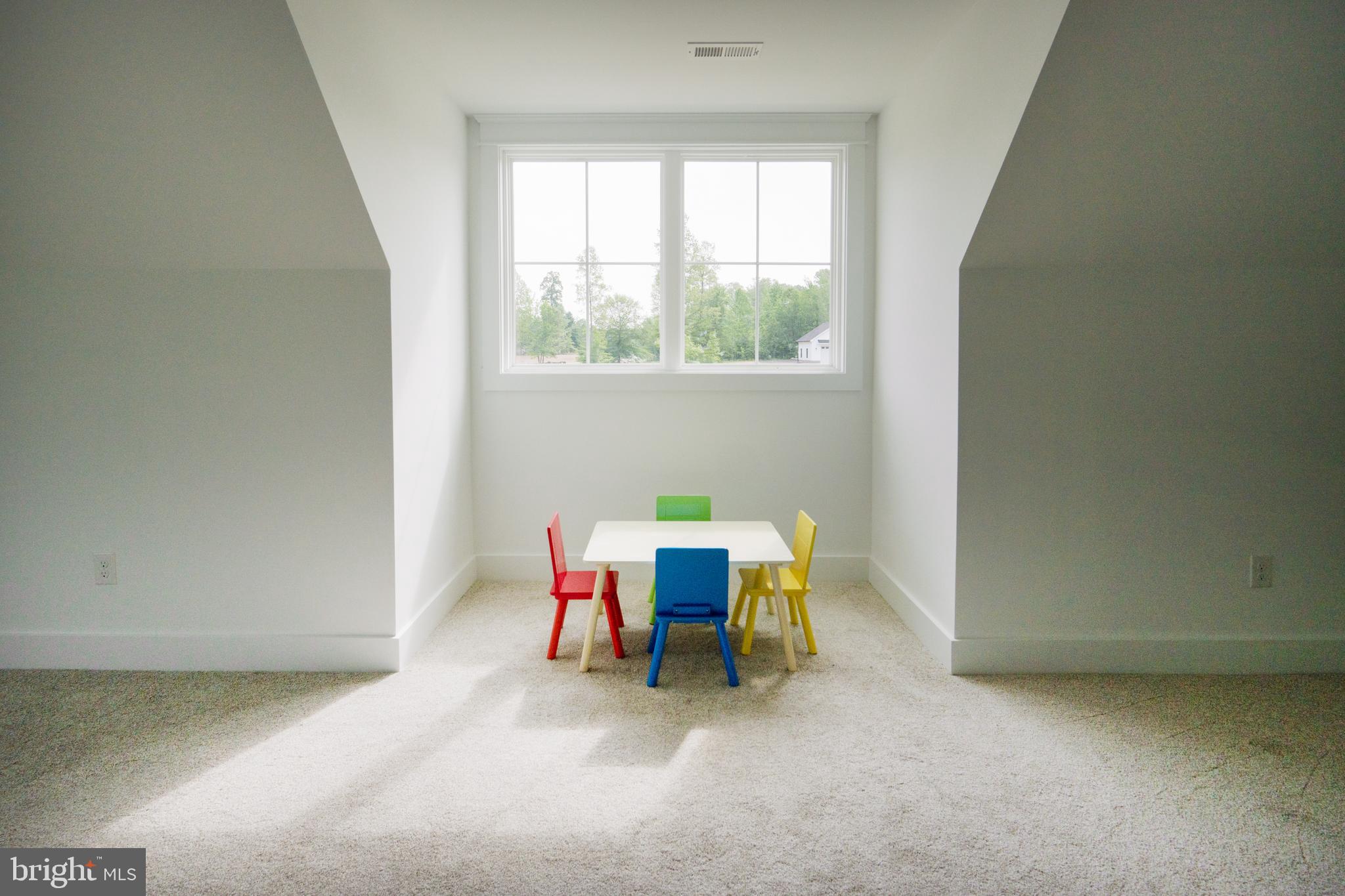 NOAHS LANDING - Residential