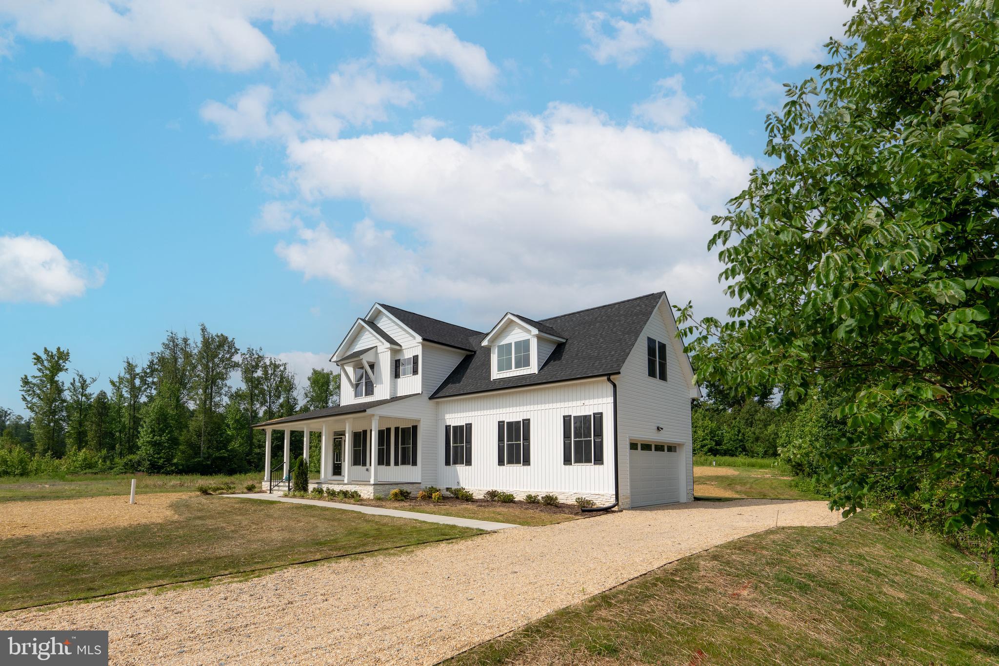 NOAHS LANDING - Residential