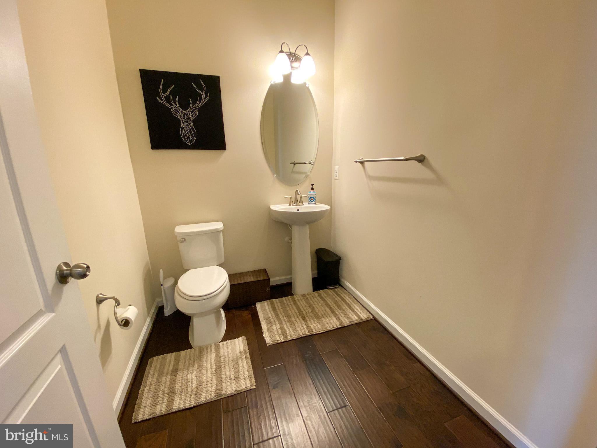 OXFORD SQUARE - Residential