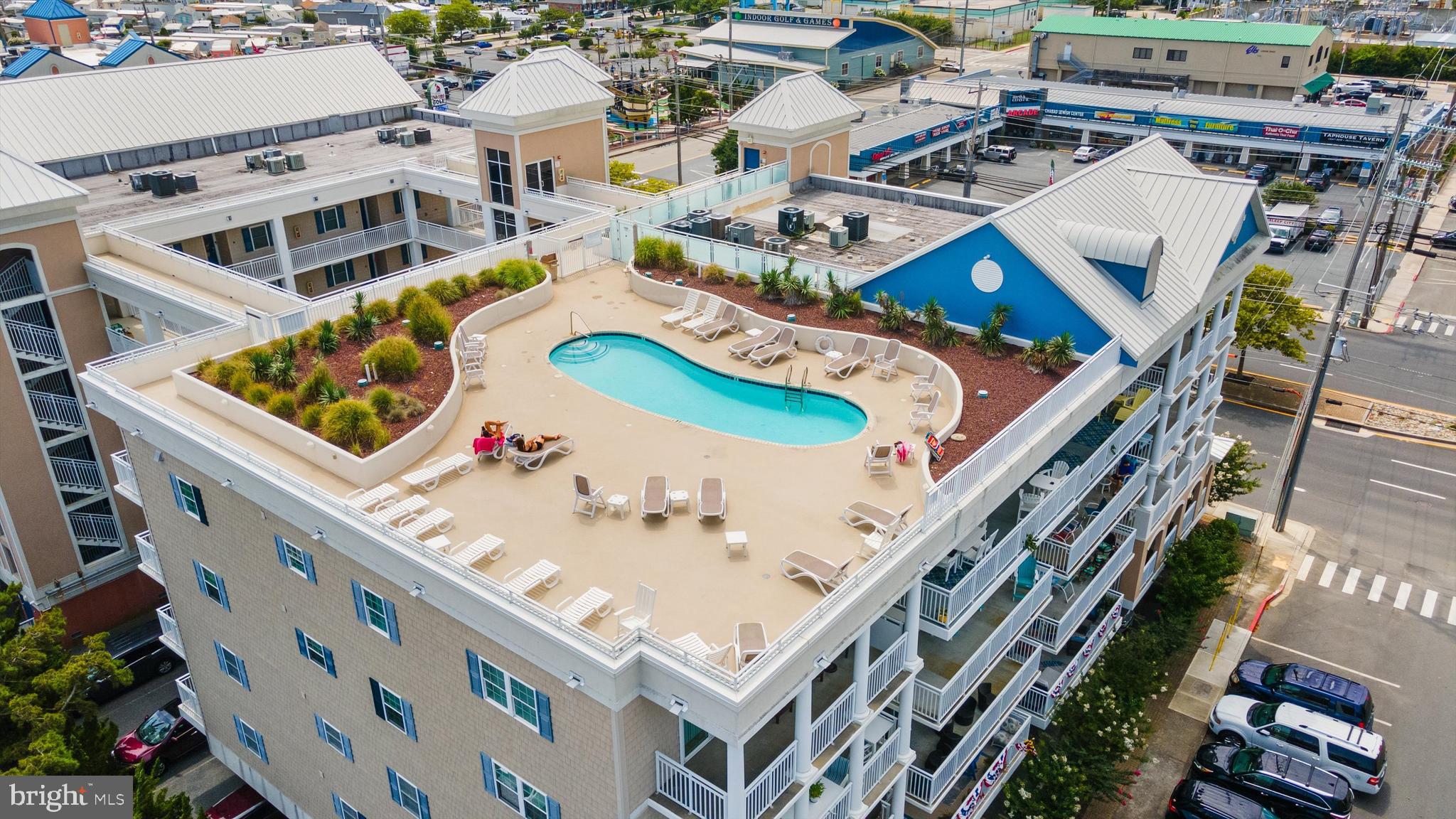 13700 COASTAL HIGHWAY 303