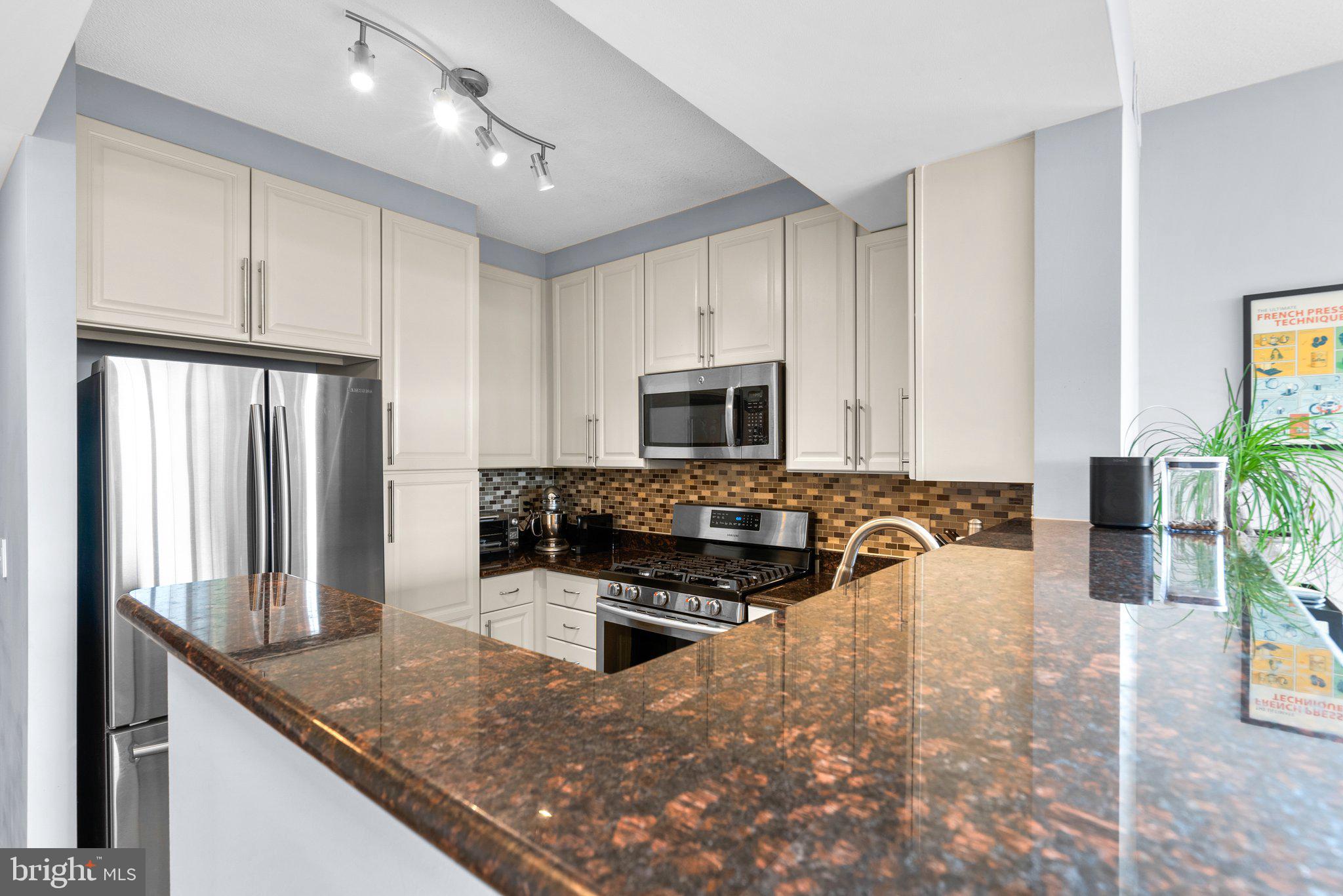 MERCER - Residential Lease