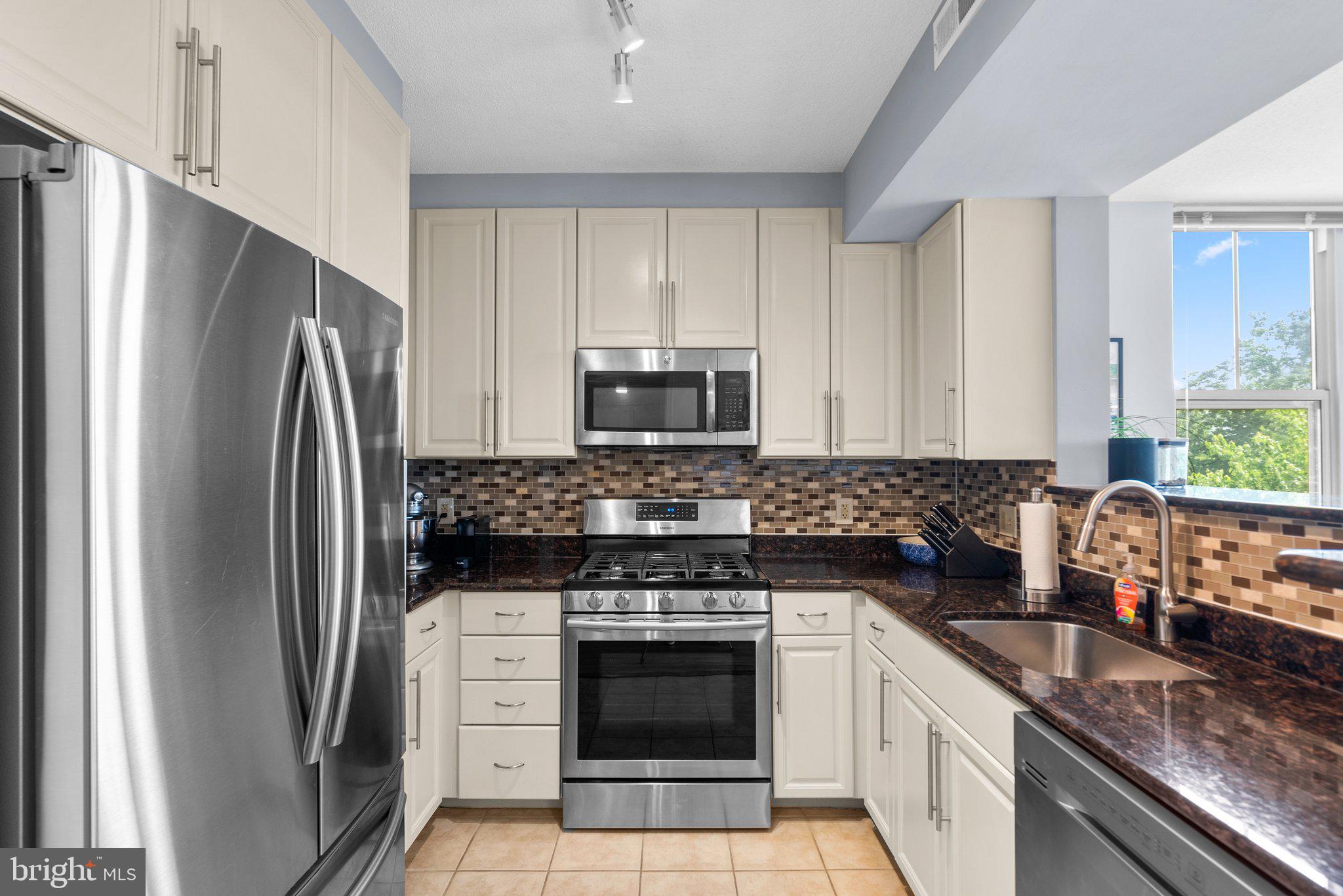 MERCER - Residential Lease