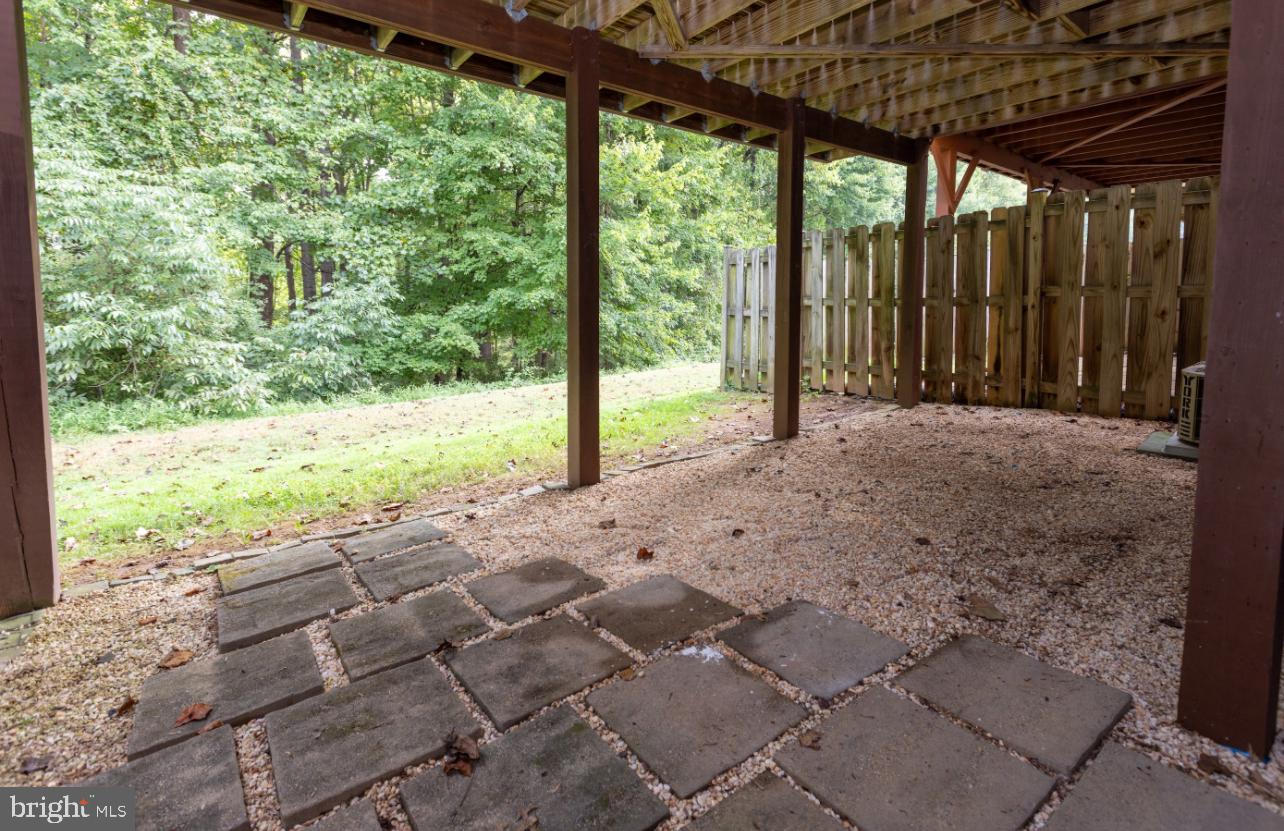 SENECA VIEW ESTATES - Residential Lease