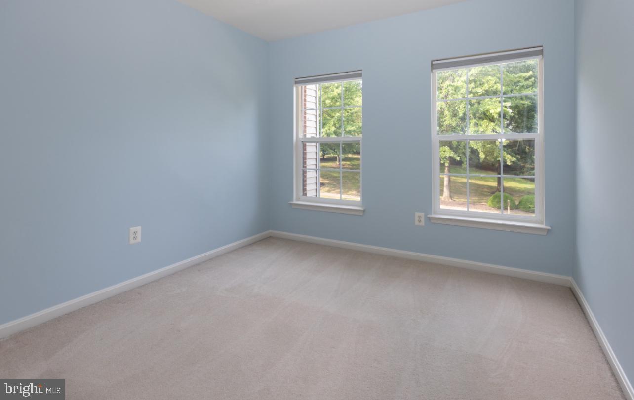 SENECA VIEW ESTATES - Residential Lease