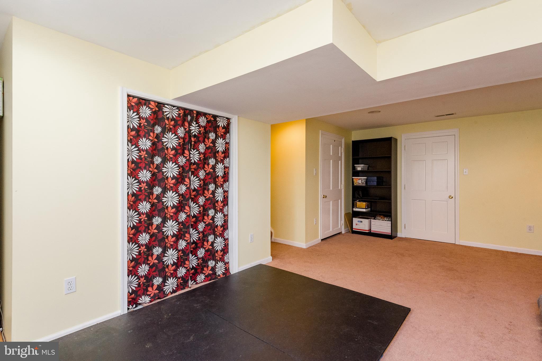 HIDDEN RIDGE - Residential