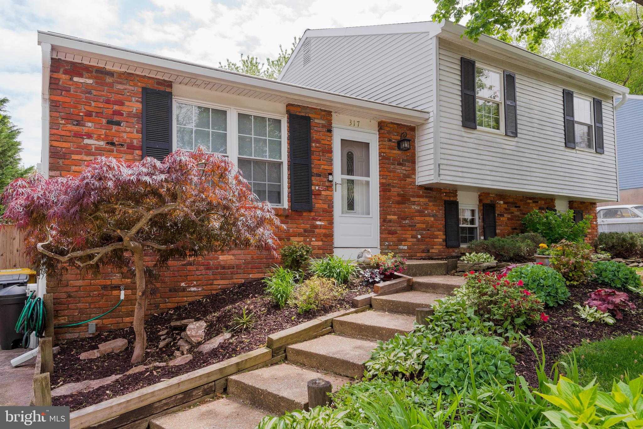 HIDDEN RIDGE - Residential