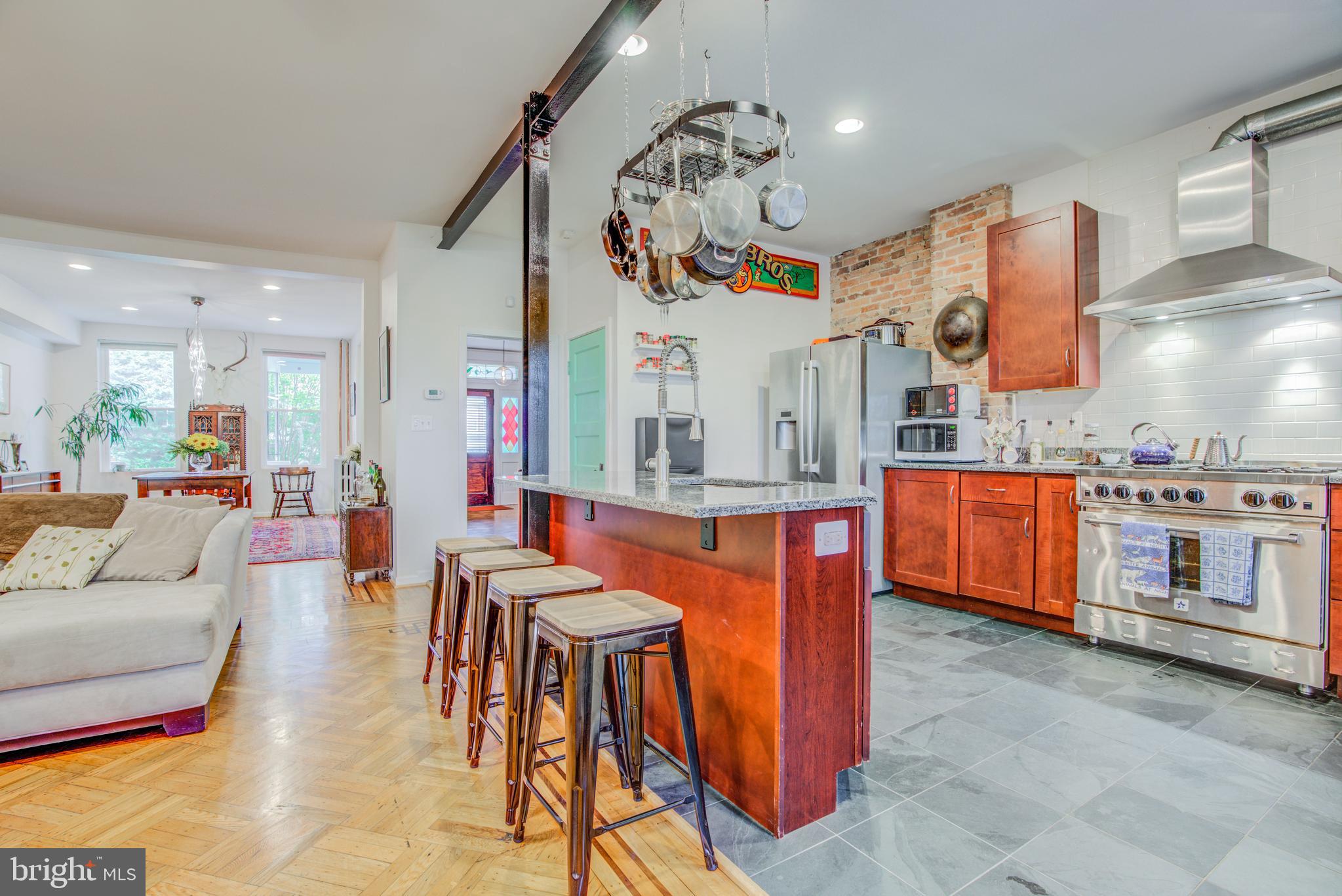 CHARLES VILLAGE - Residential