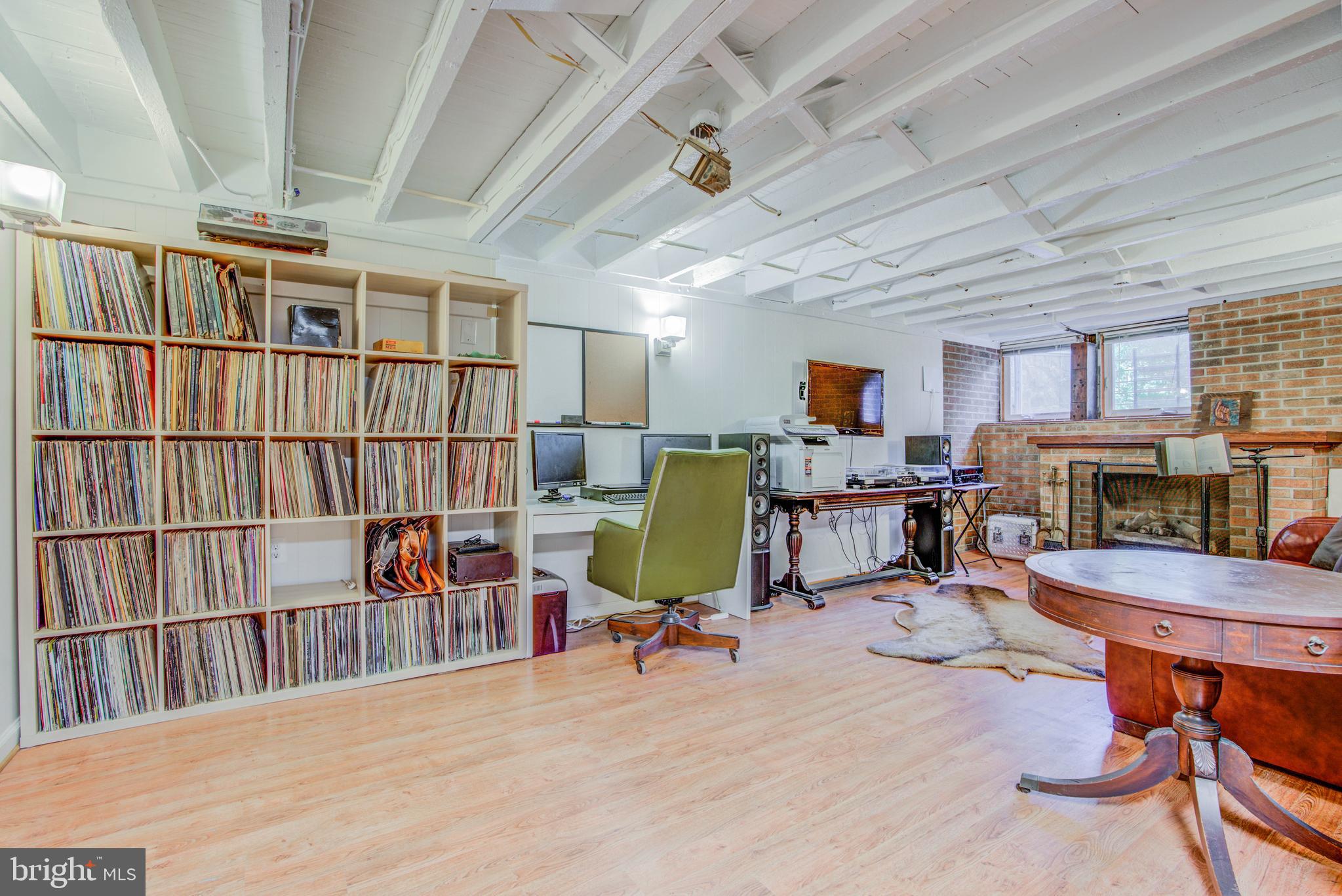 CHARLES VILLAGE - Residential